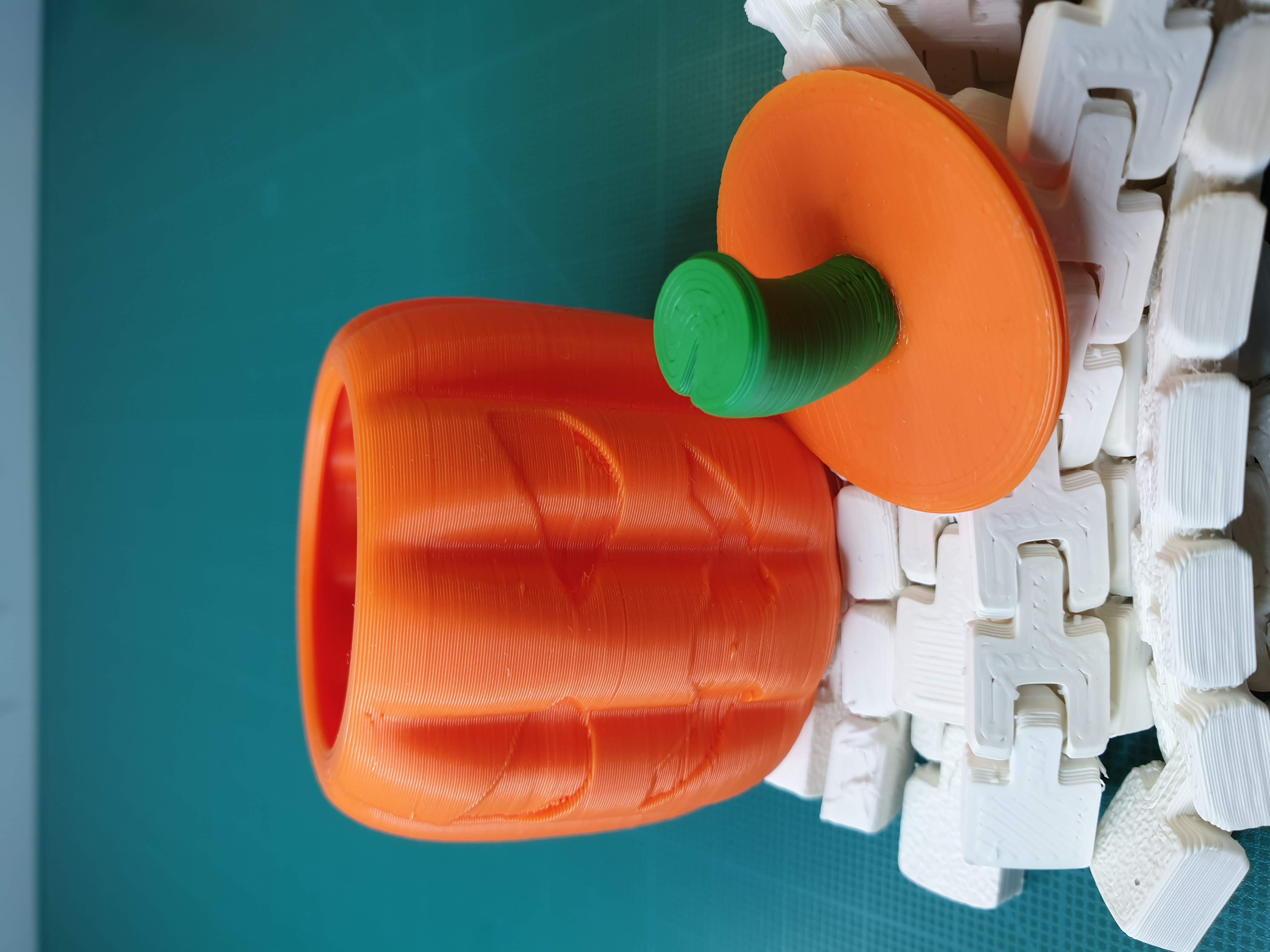 Miniatura 5 do modelo 3D Pumpkin Container || Halloween