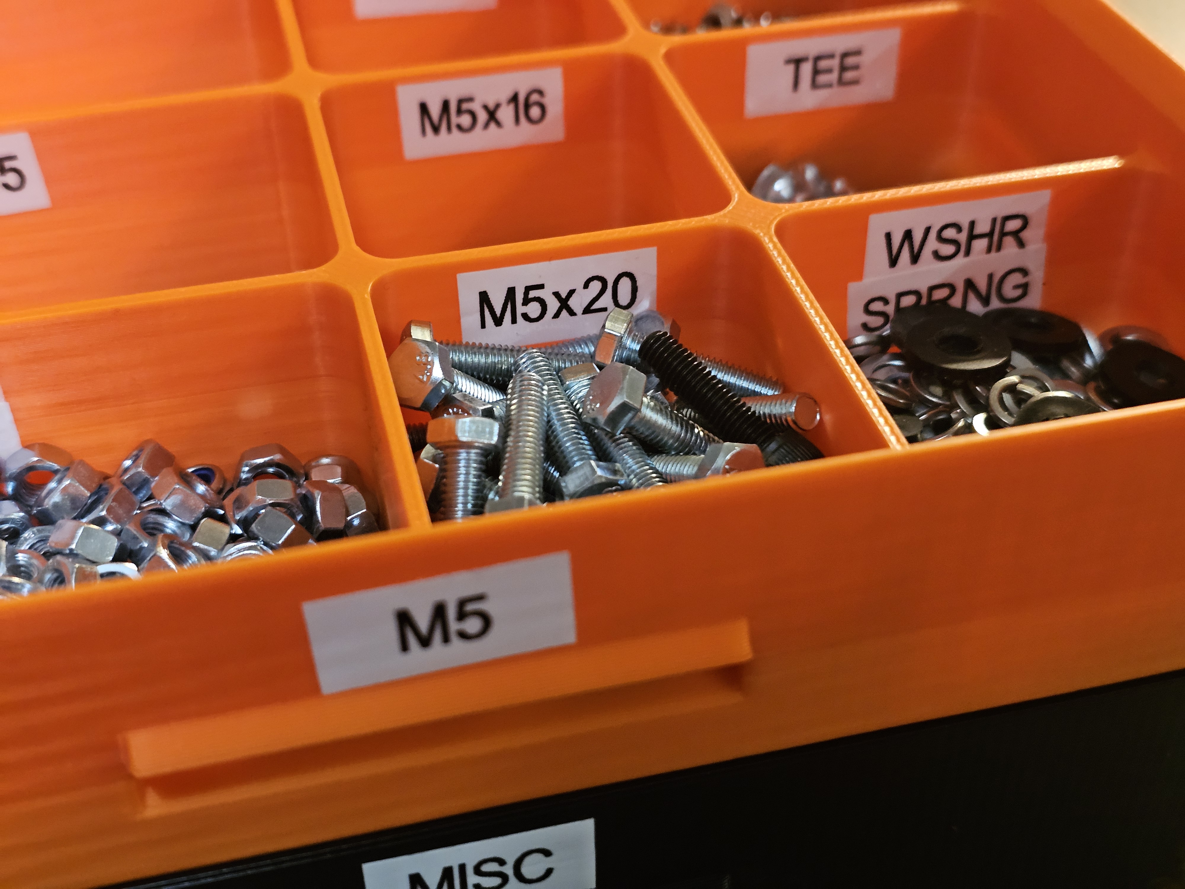 Miniatura 13 do modelo 3D Stackable Screw Organiser