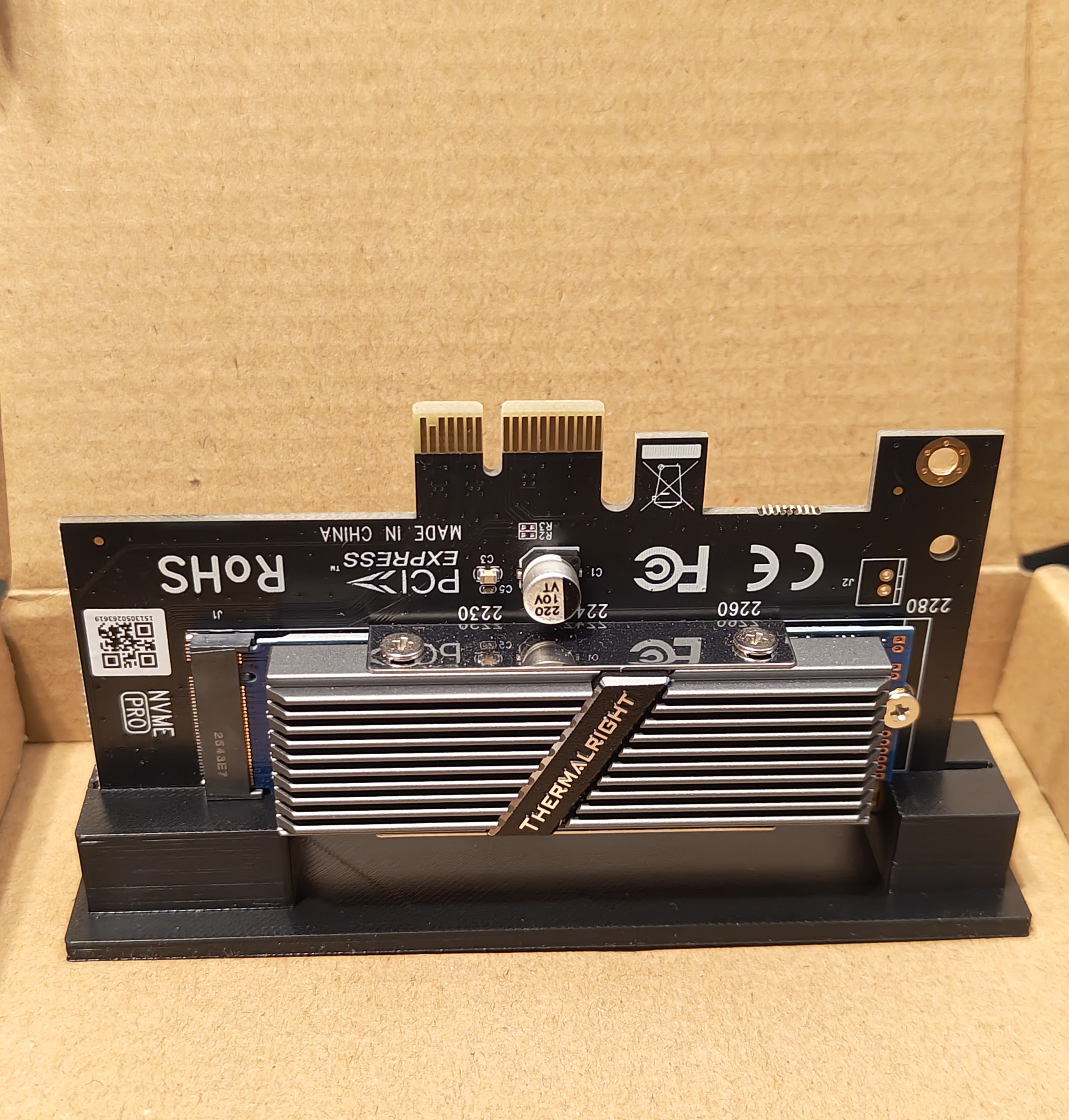 PCIe NVMe Vertical Card Stand - Shortened