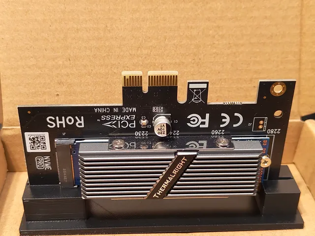 PCIe NVMe Vertical Card Stand - Shortened