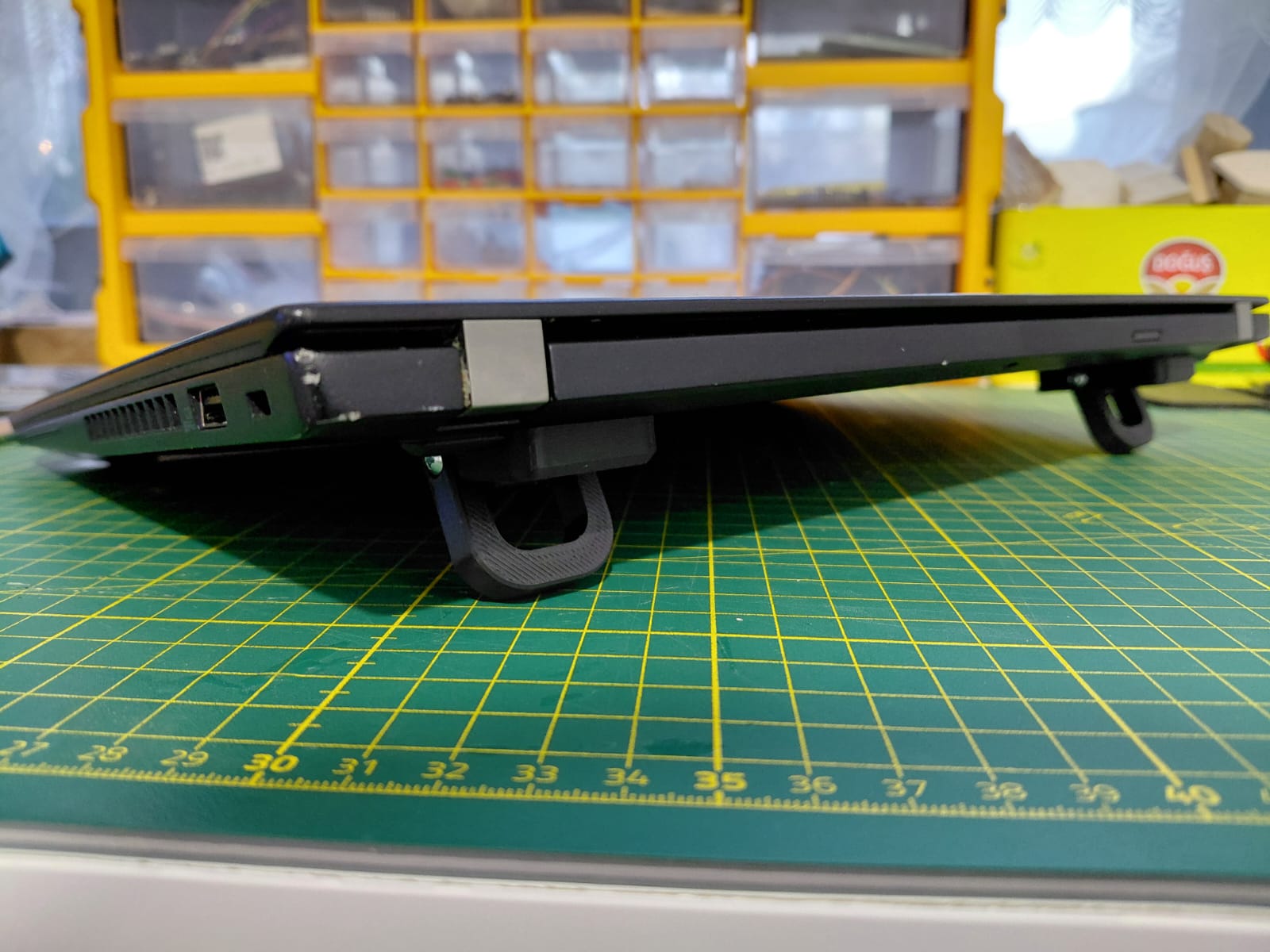 Foldable Laptop Riser Feet