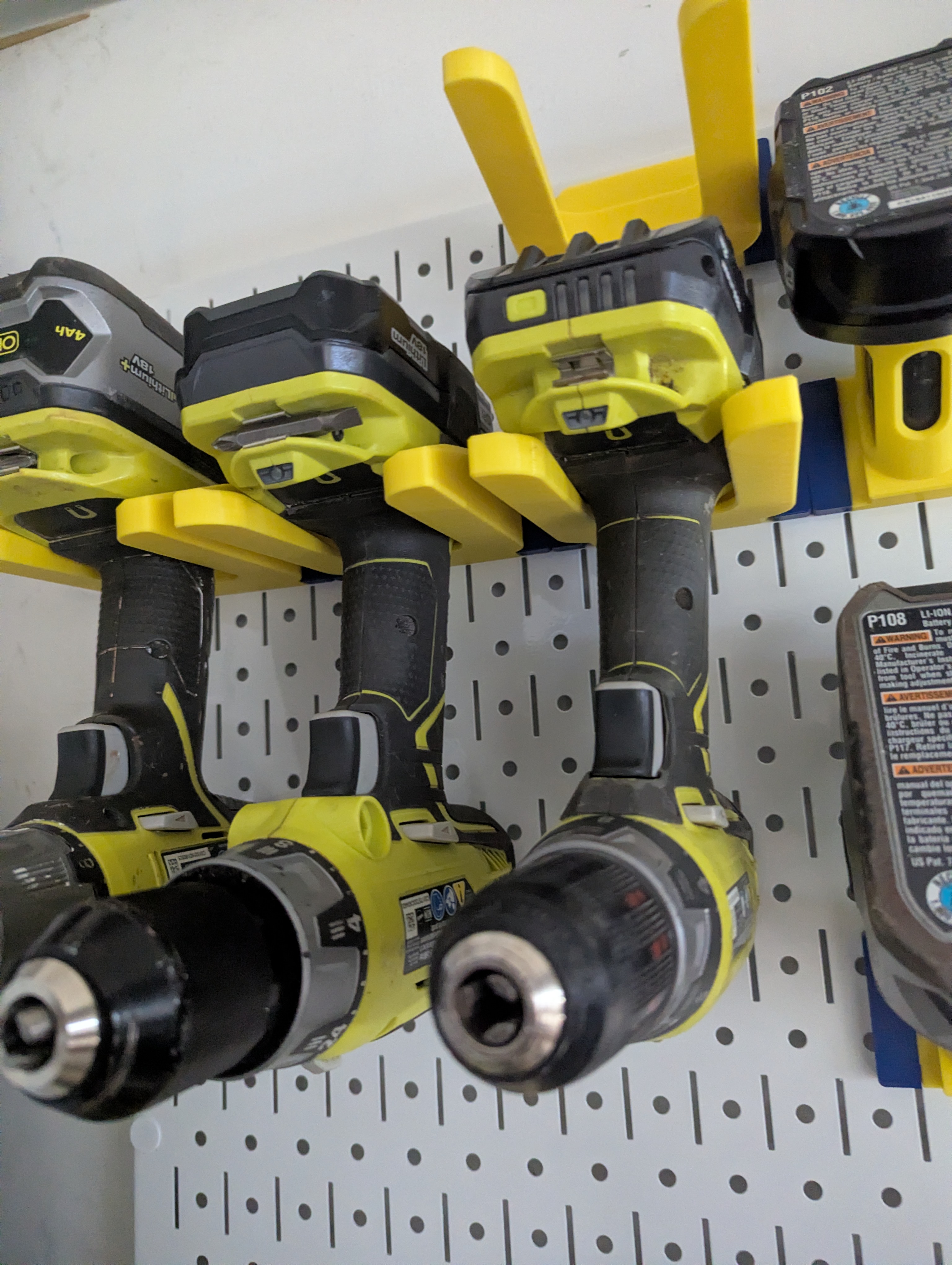 Ryobi tool mount for DDD Wall Control