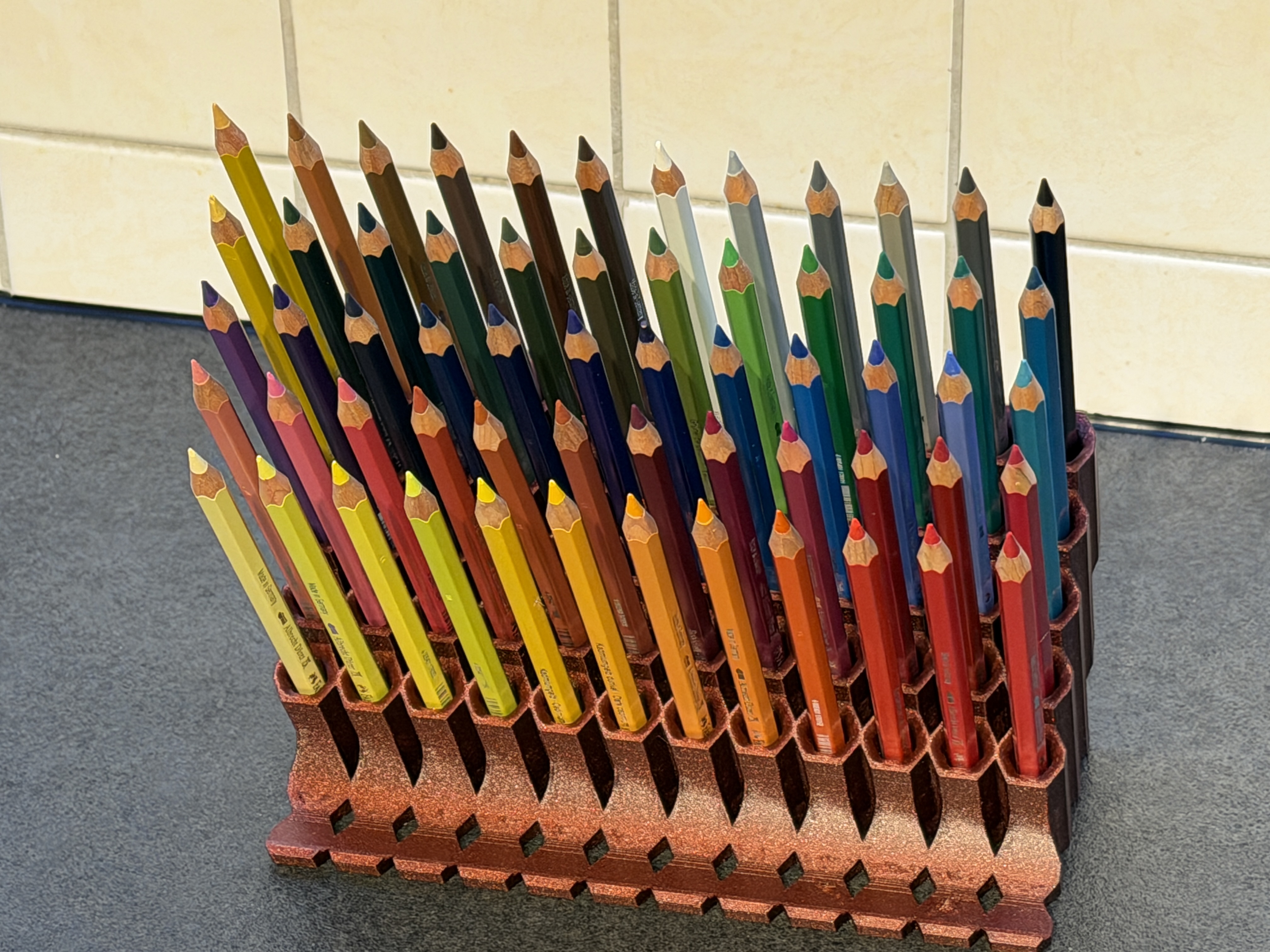 Faber Castell Stiftehalter für 6x Bleistift und Halter 60x Buntstift mit 3,5mm Mine