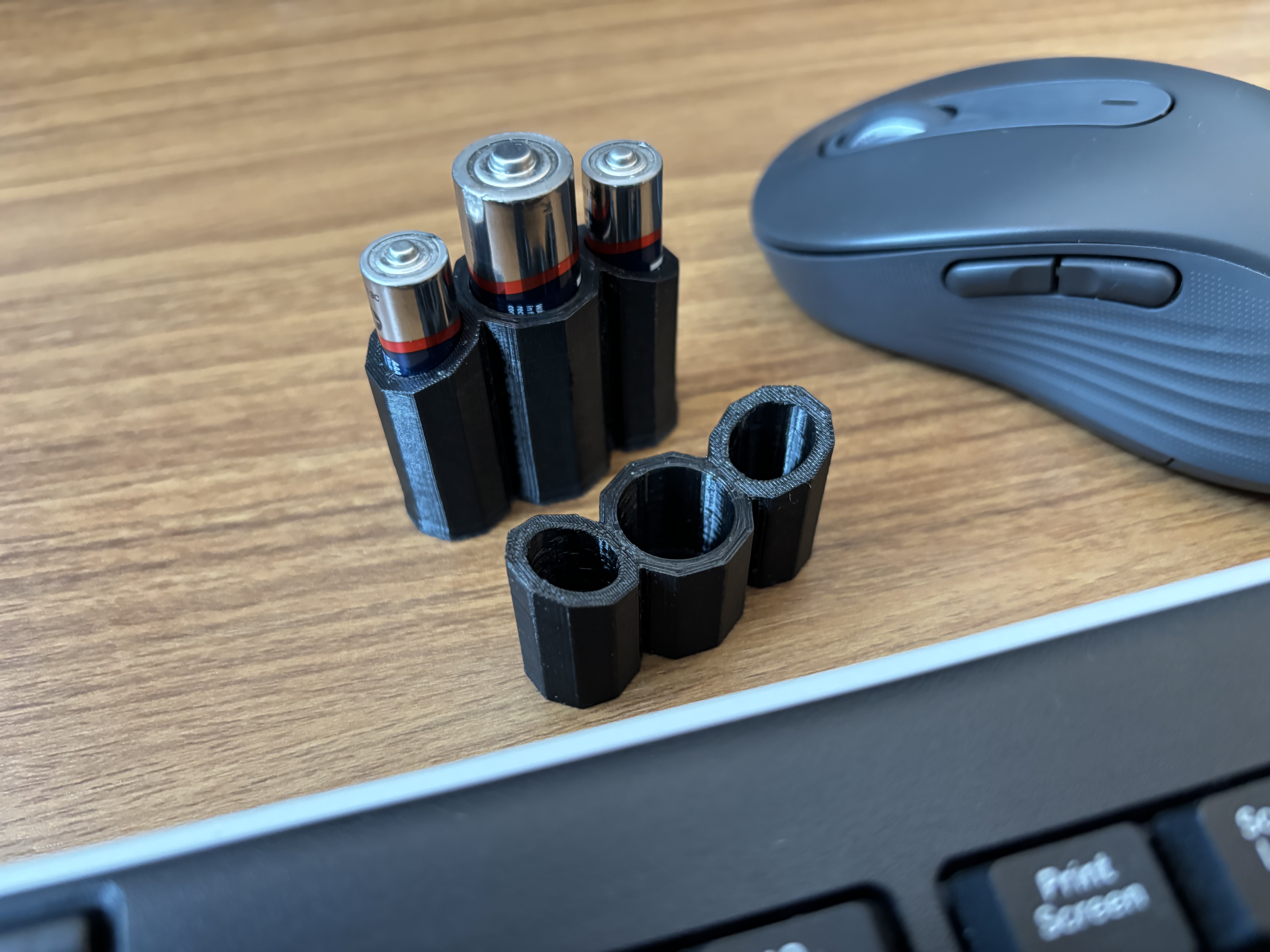 AA & AAA Battery Case