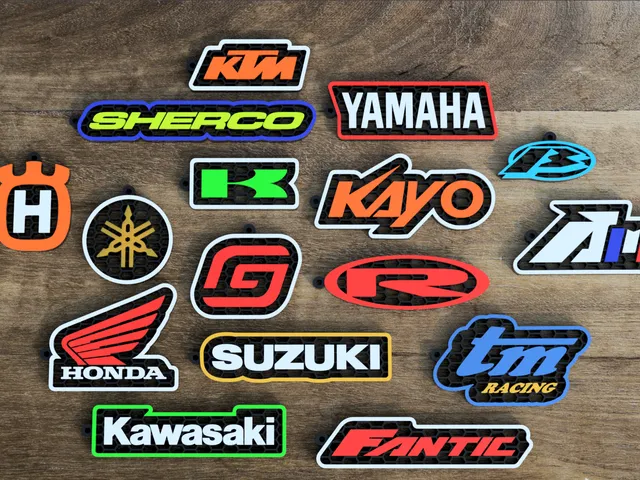 Honeycomb-style keychains >part4< dirtbike brand logos