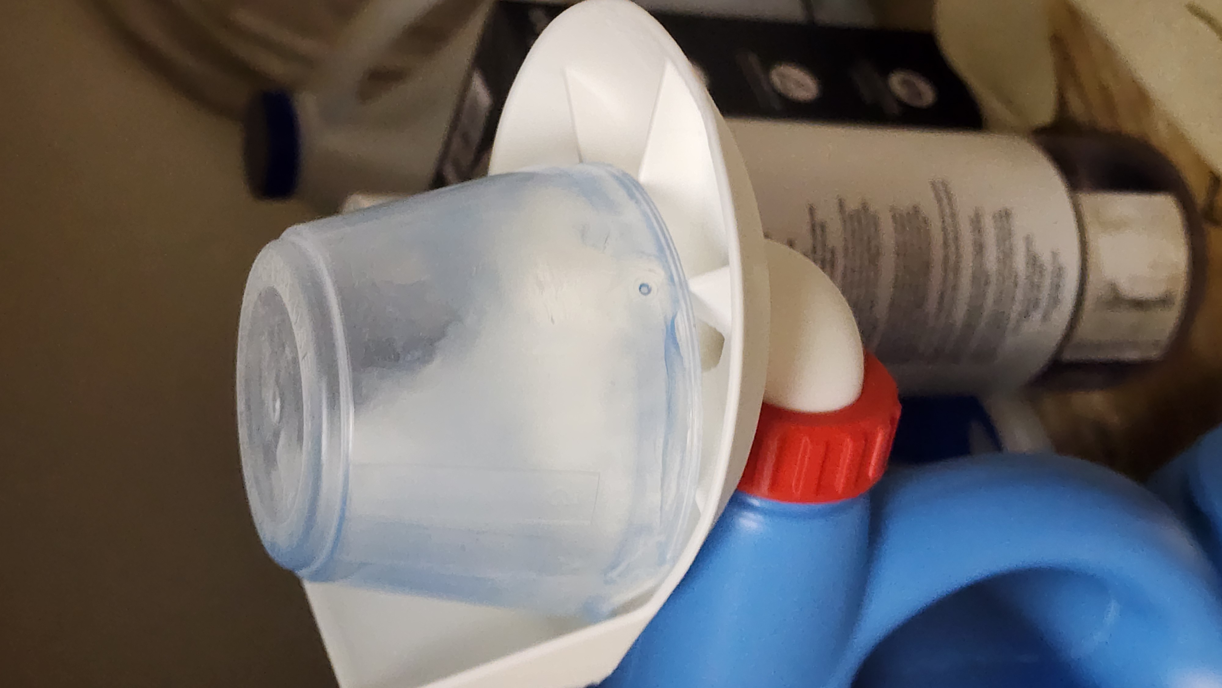 Laundry Detergent Cup Drain w/Backstop - v4.1