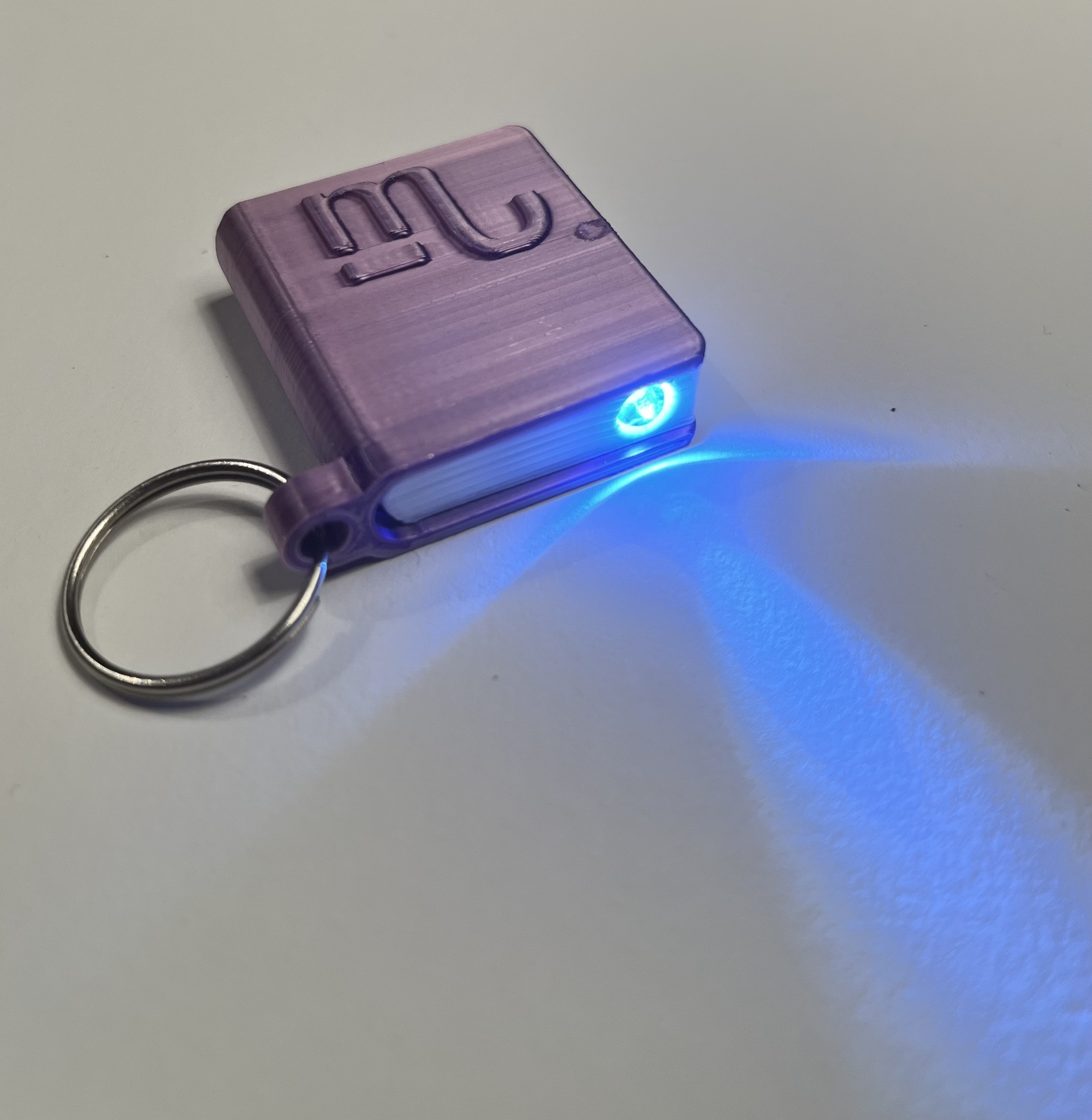 keyring booklet with a light and a keyring booklet with a rfidtag.