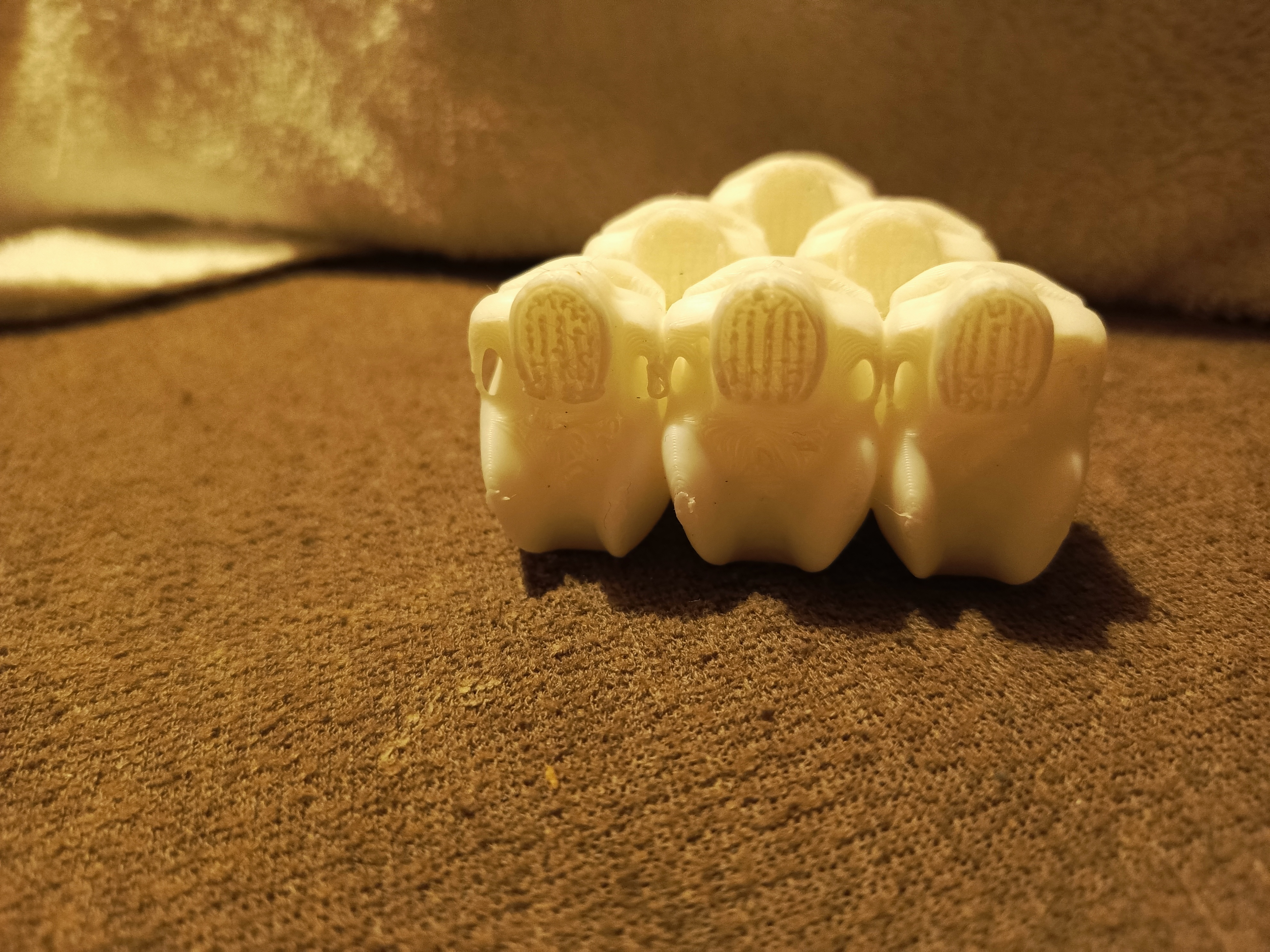Hromada lebek/pile of skulls — miniatura 5
