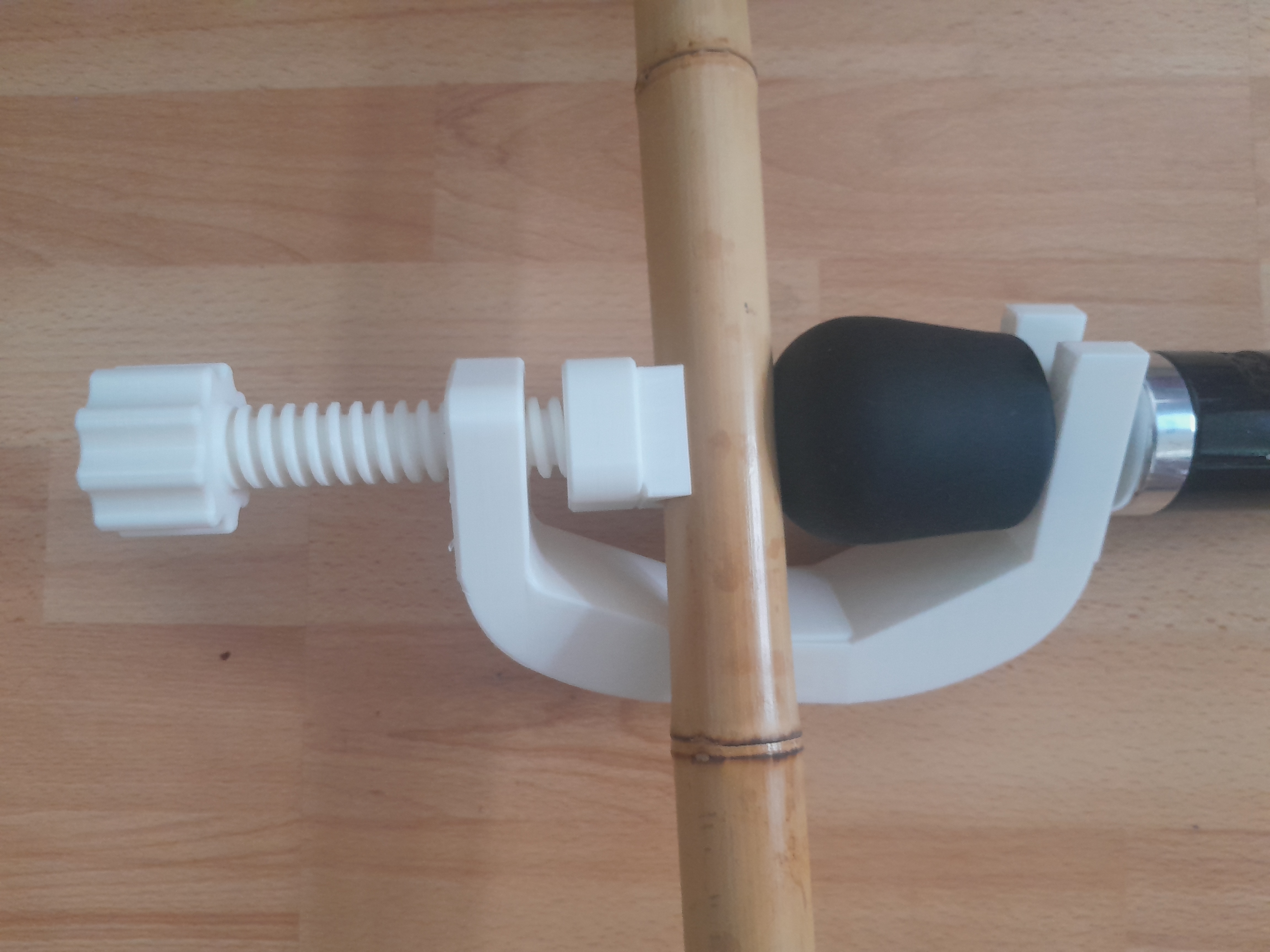 MAgic Wand / Doxy DIE CAST to Bamboo Clamp