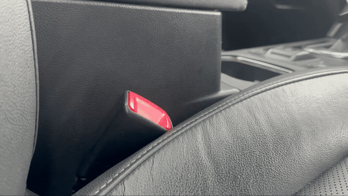 Universal Seat Belt Plug Keychain
