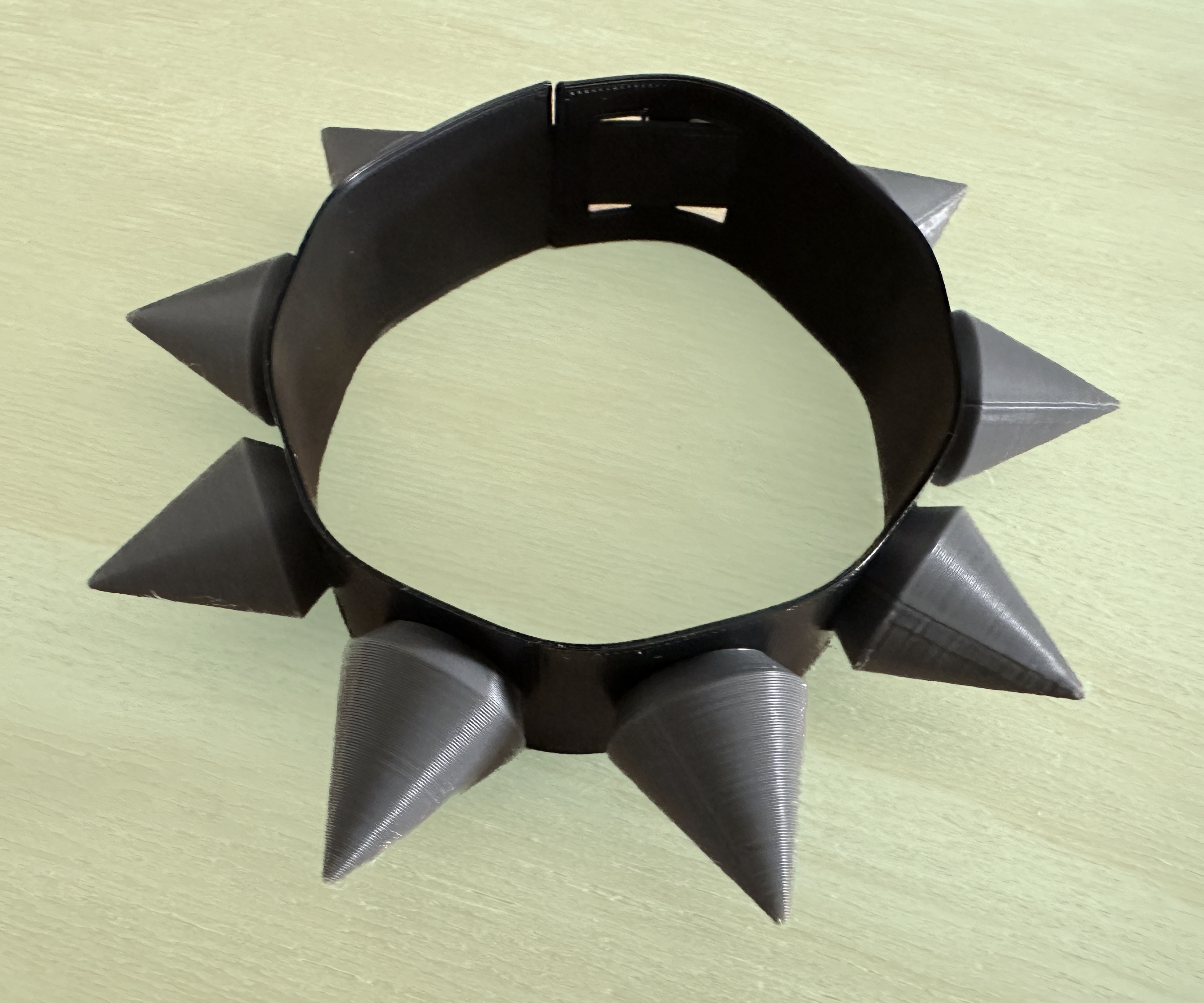 Spiked Bracelet 3 Sizes Print in Place