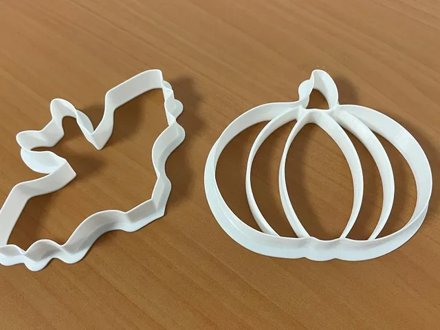 Halloween cutters - bat and pumpkin