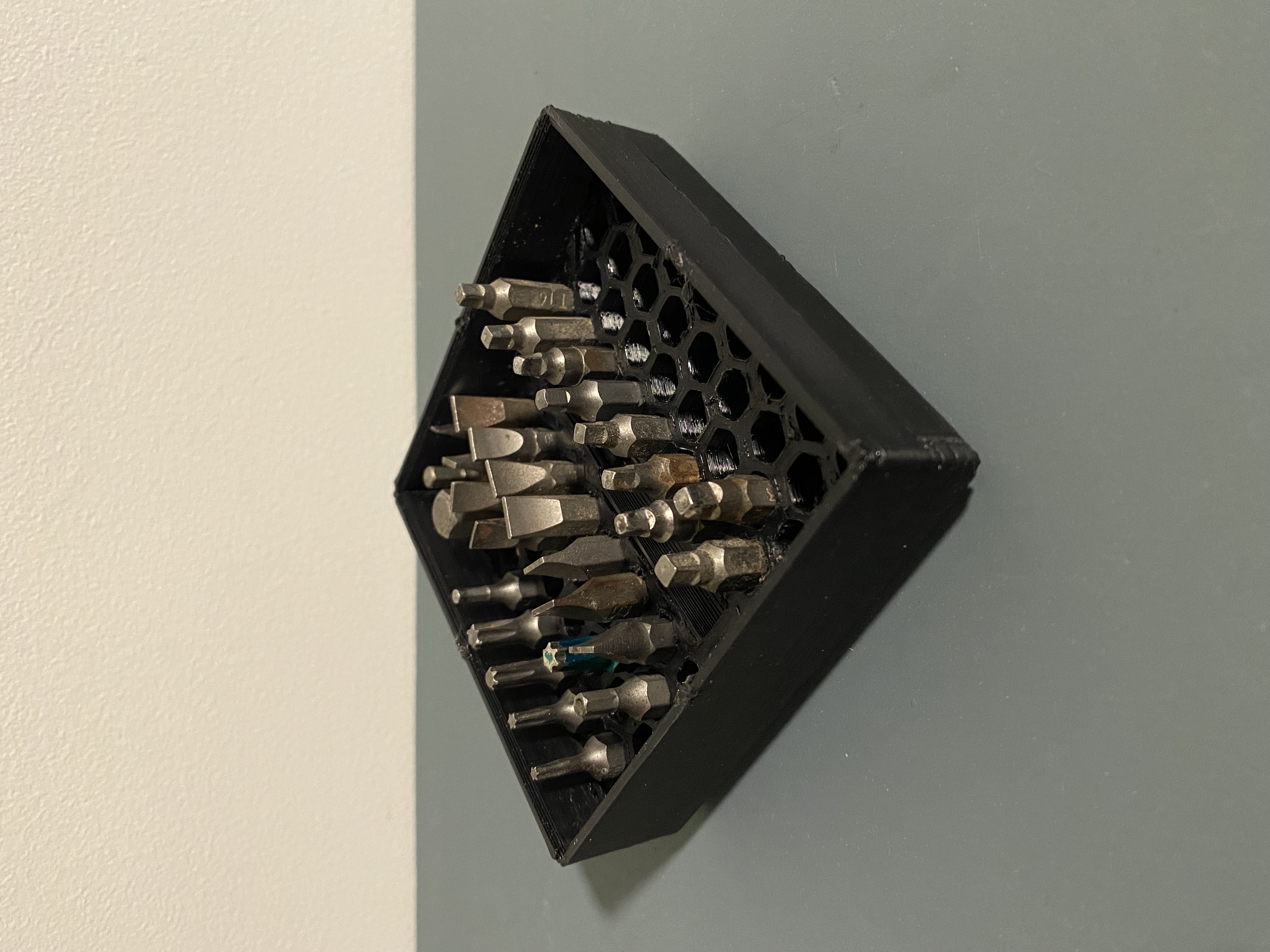 Gridfinity Remix Hex Nut Driver Cases 3D model thumbnail