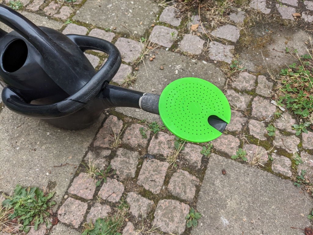 Fiskars Easy Pour/ Easy Can Sprinkler Replacement Cap by Todward