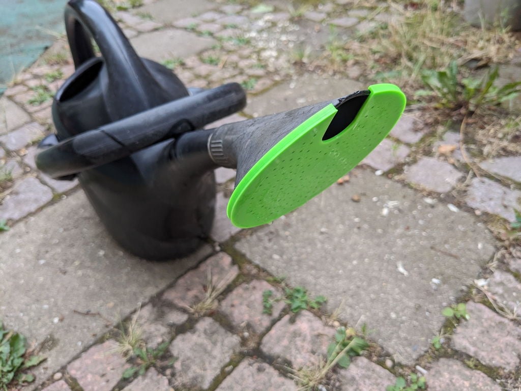 Fiskars Easy Pour/ Easy Can Sprinkler Replacement Cap by Todward