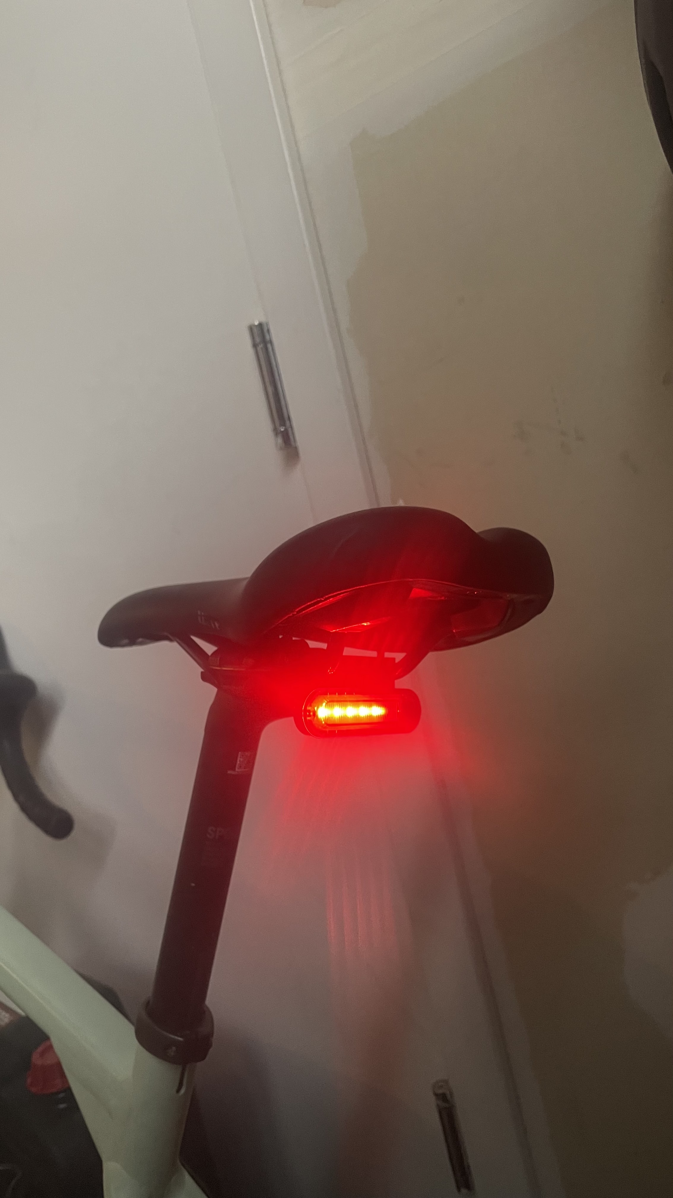 Bike Saddle Light Mount by Jacob Lightfoot Download free STL model