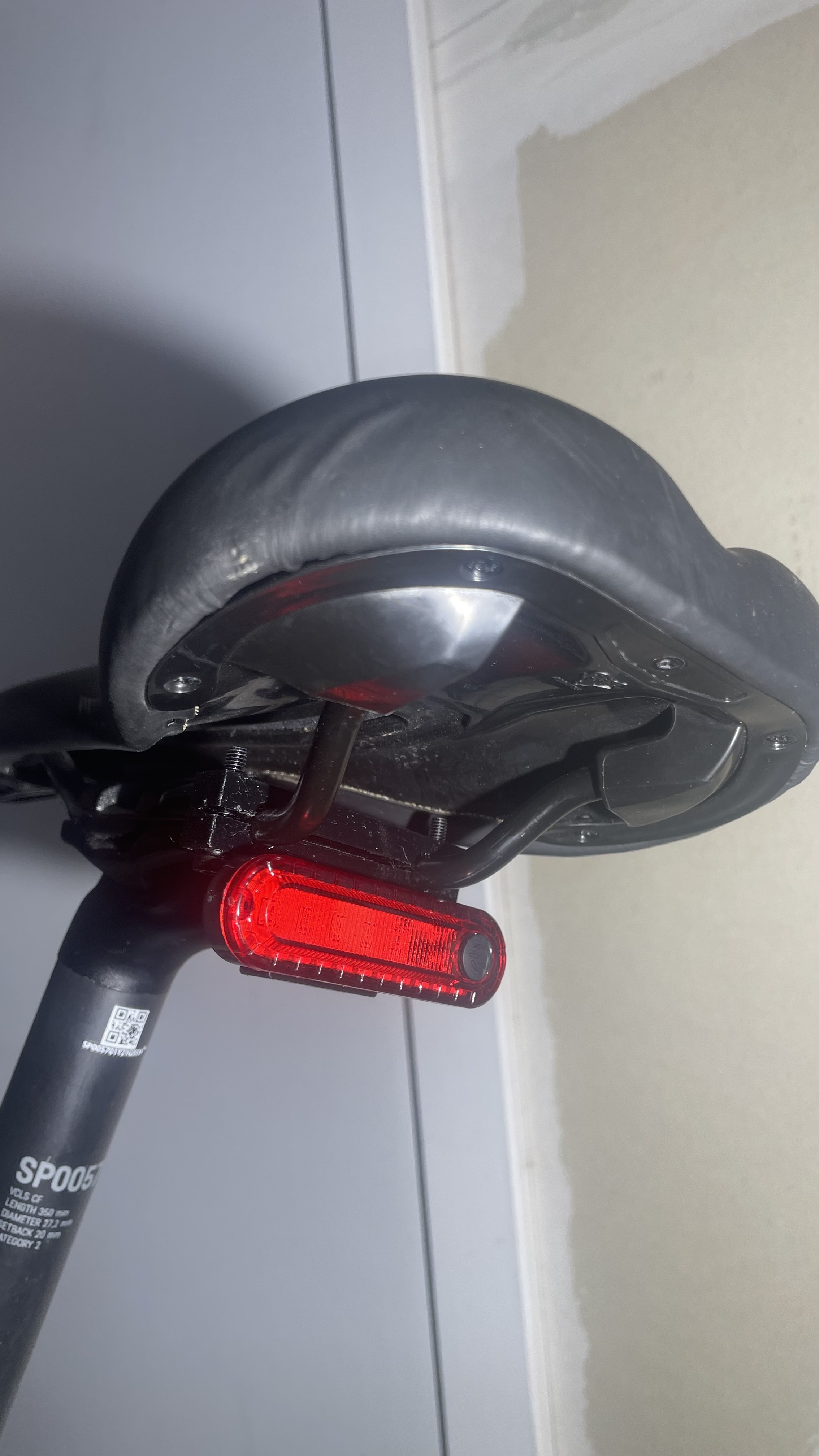 specialized saddle light mount