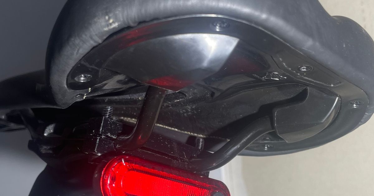 Bike Saddle Light Mount by Jacob Lightfoot Download free STL model