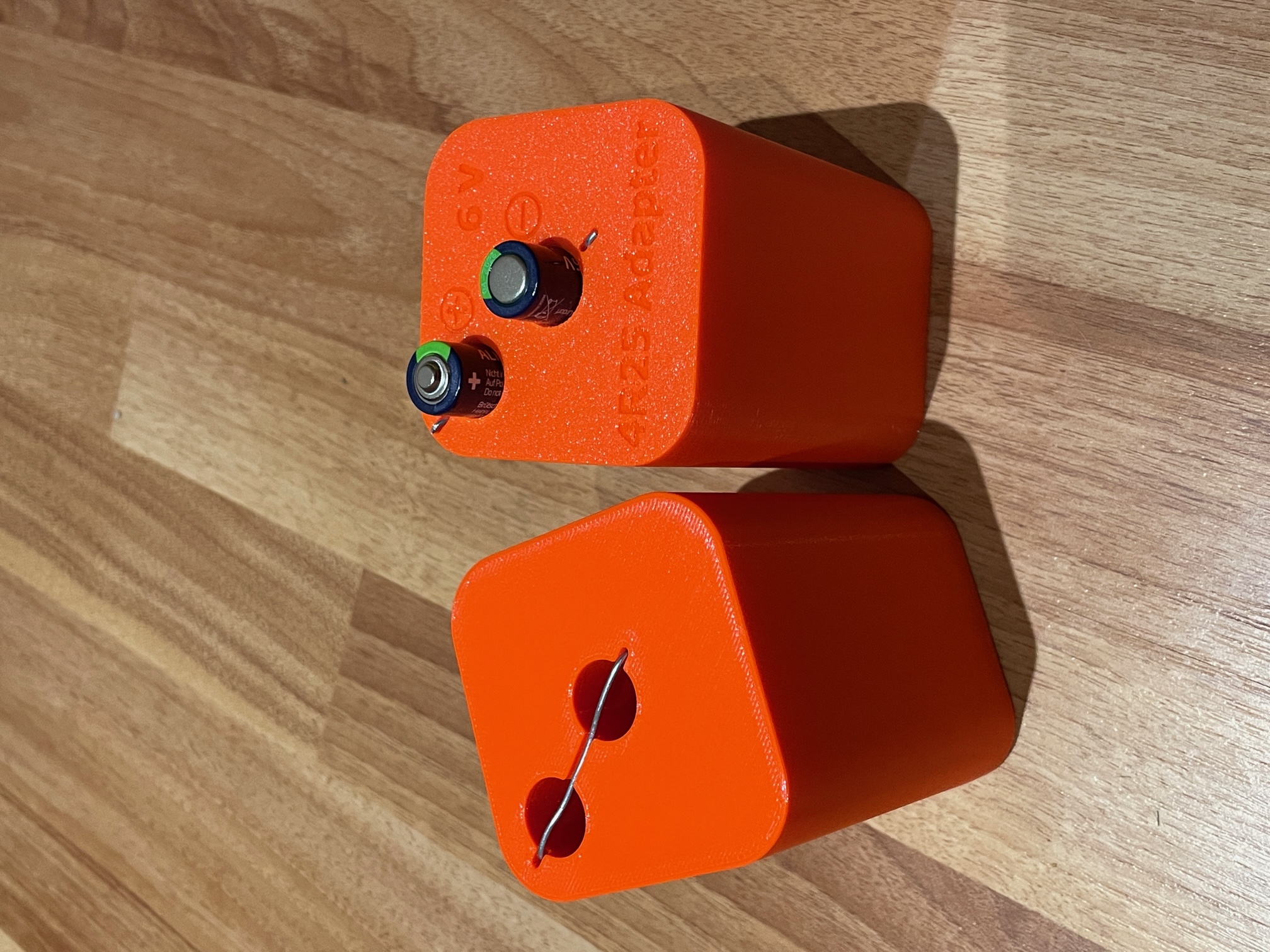 4r25-6v-blockbatterie-aa-adapter-4r25-6v-block-battery-aa-adapter-by