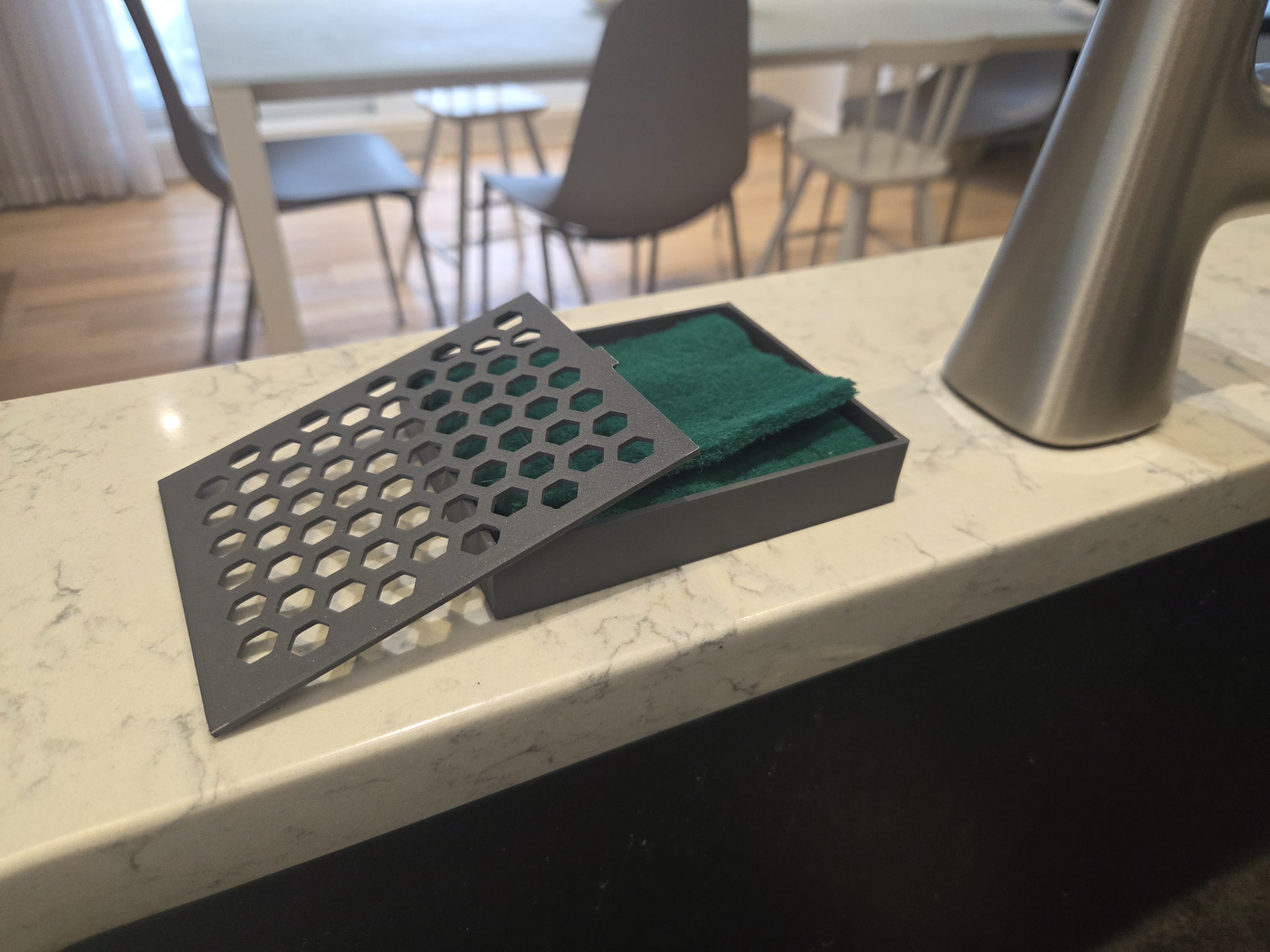 Decorative Sponge Tray