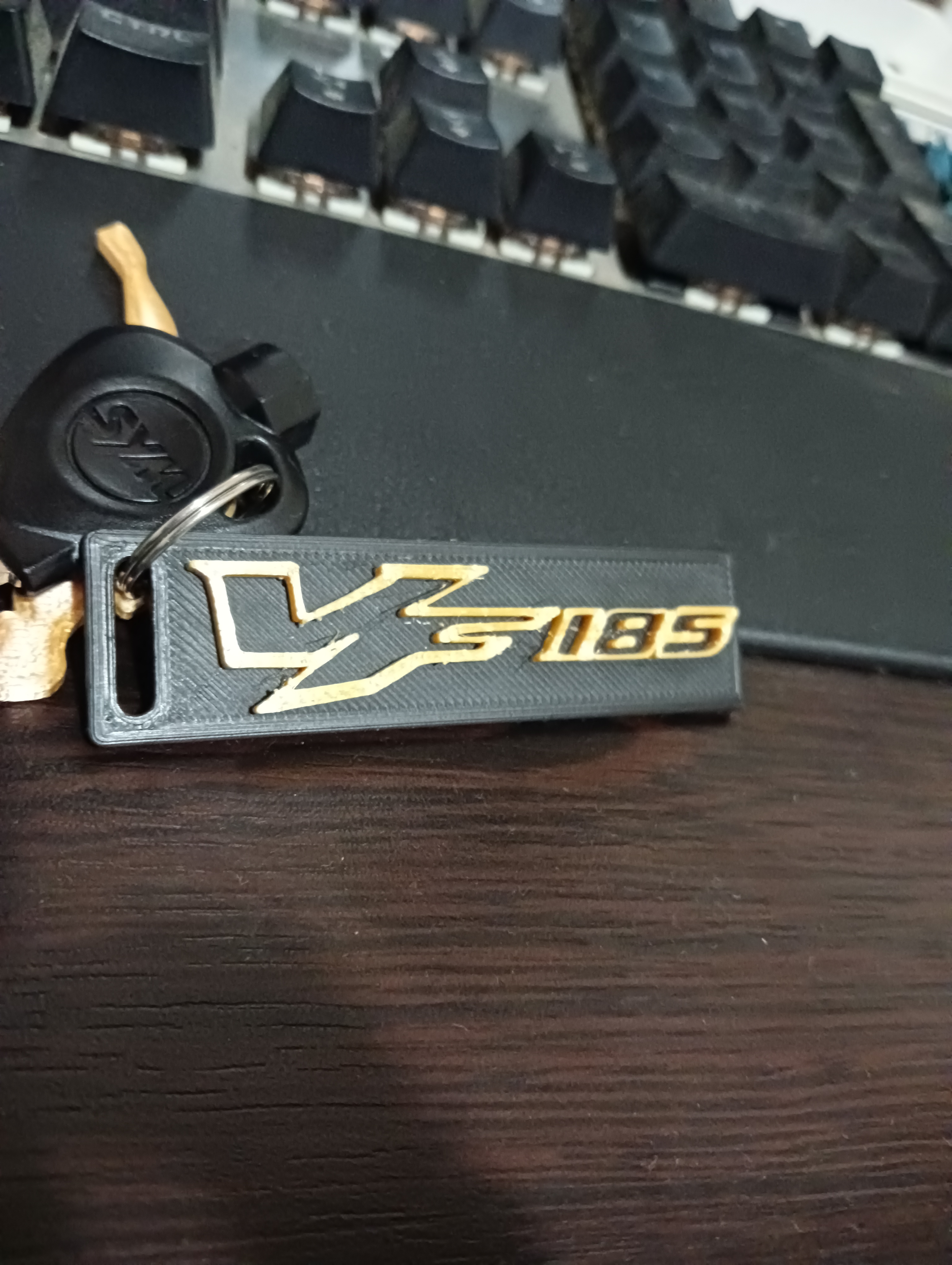 VF 185 Keychain