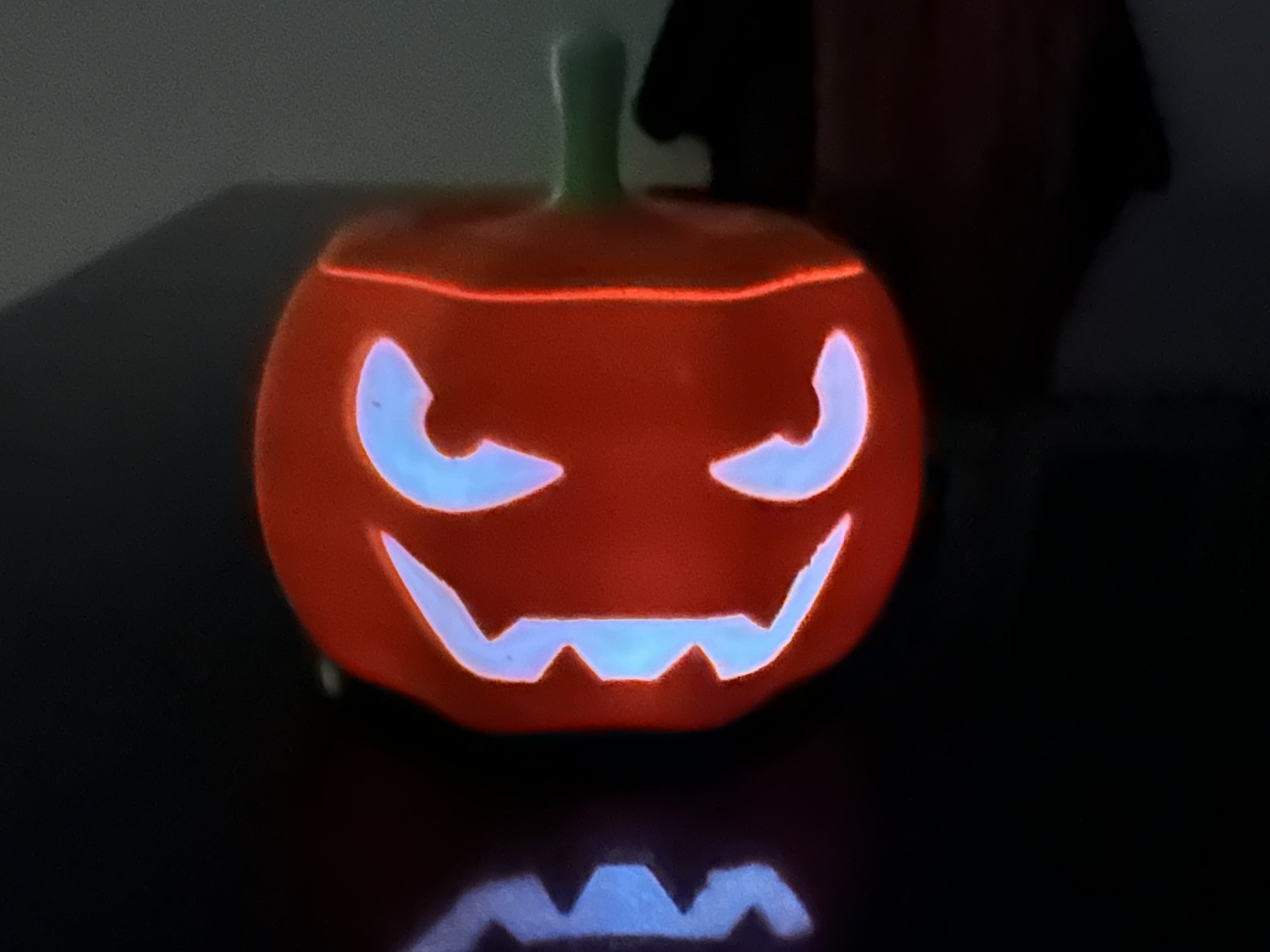 halloween pumpkin for blacklight or tealight