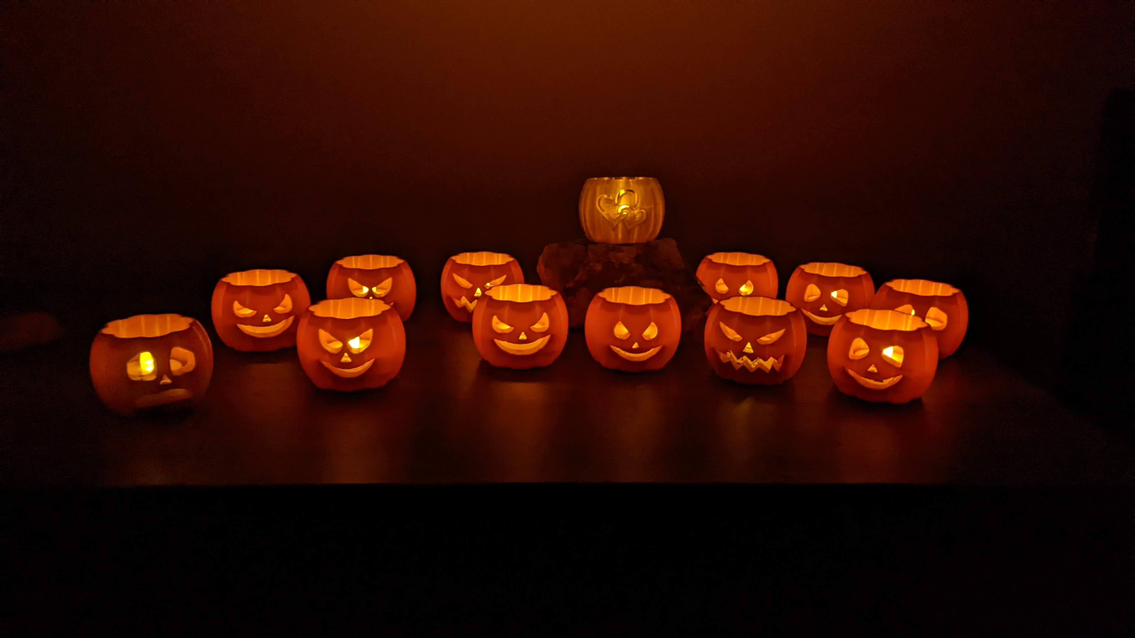 Pumpkins candle holders for tea light