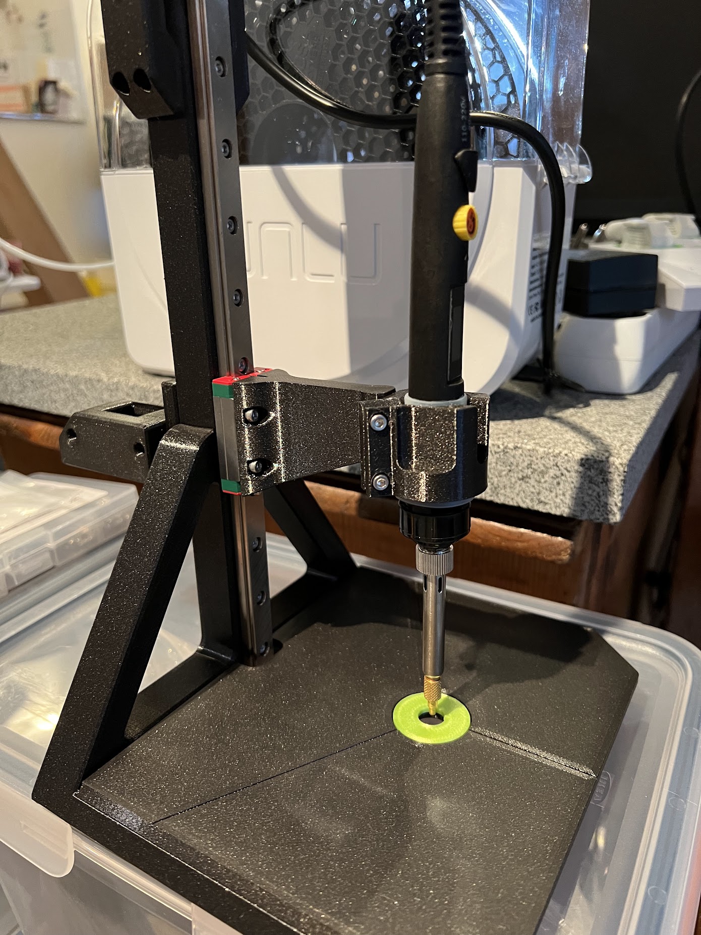 Stealth Press mount for 20mm soldering iron (including STEP files