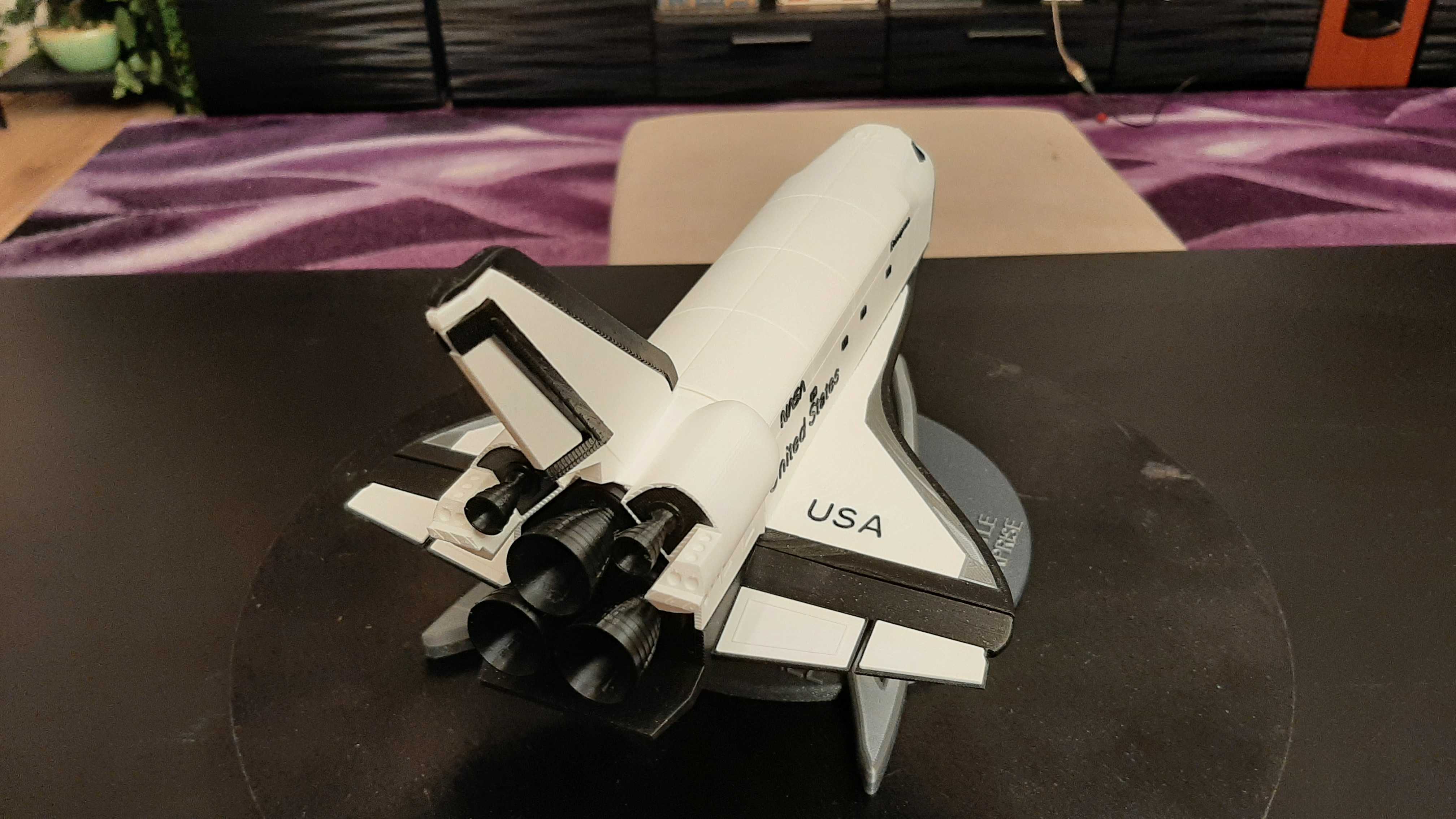Miniatura 4 do modelo 3D Enterprise Space Shuttle