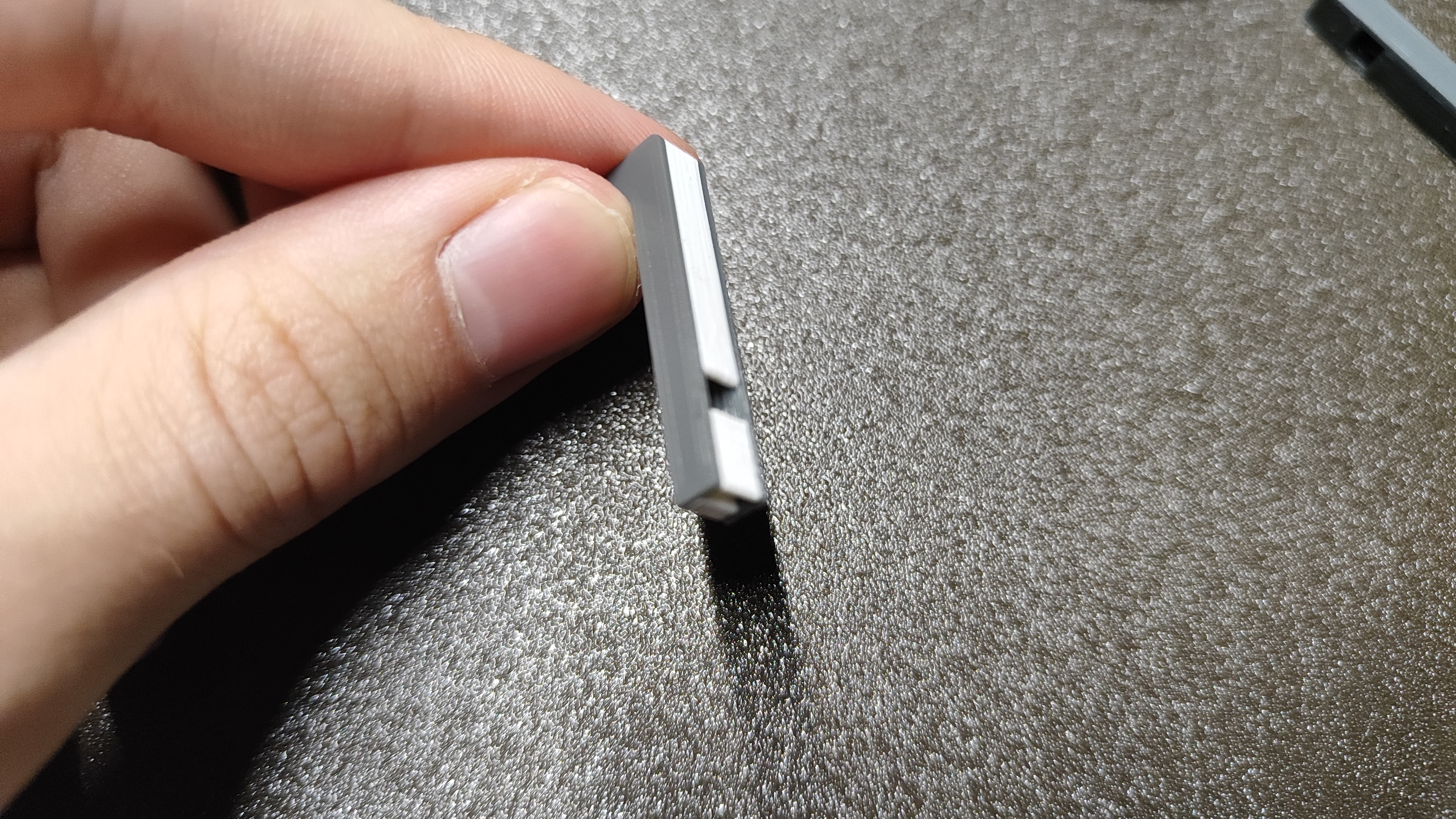 Miniatura 3 do modelo 3D Tiny whistle
