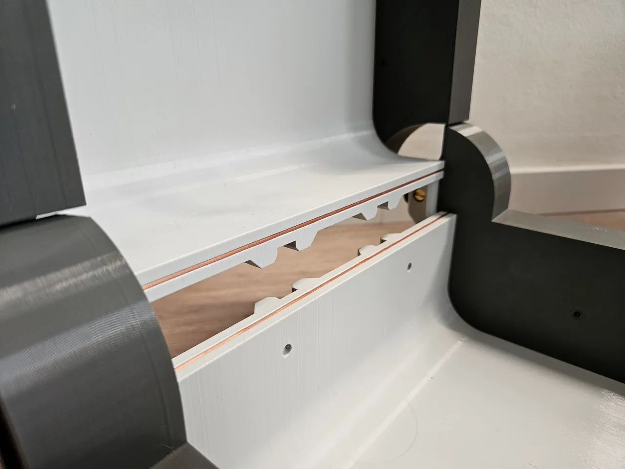 コレクション LOOT CRATE Loot Crate Storage Container (with optional Watch & Ring