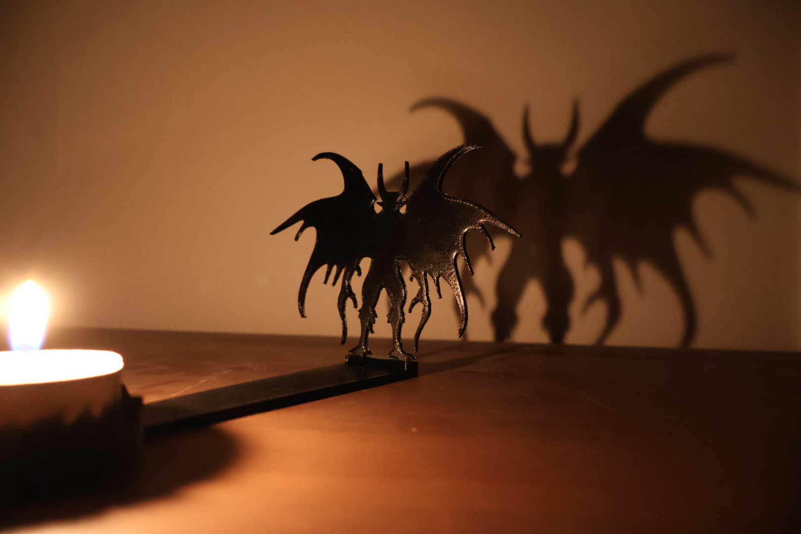 Halloween shadow caster by ggiovinazzo | Download free STL model ...