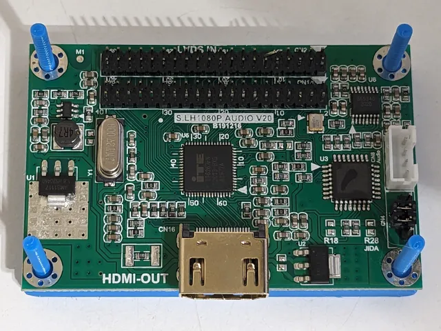 Geekworm LVDS to HDMI board holder