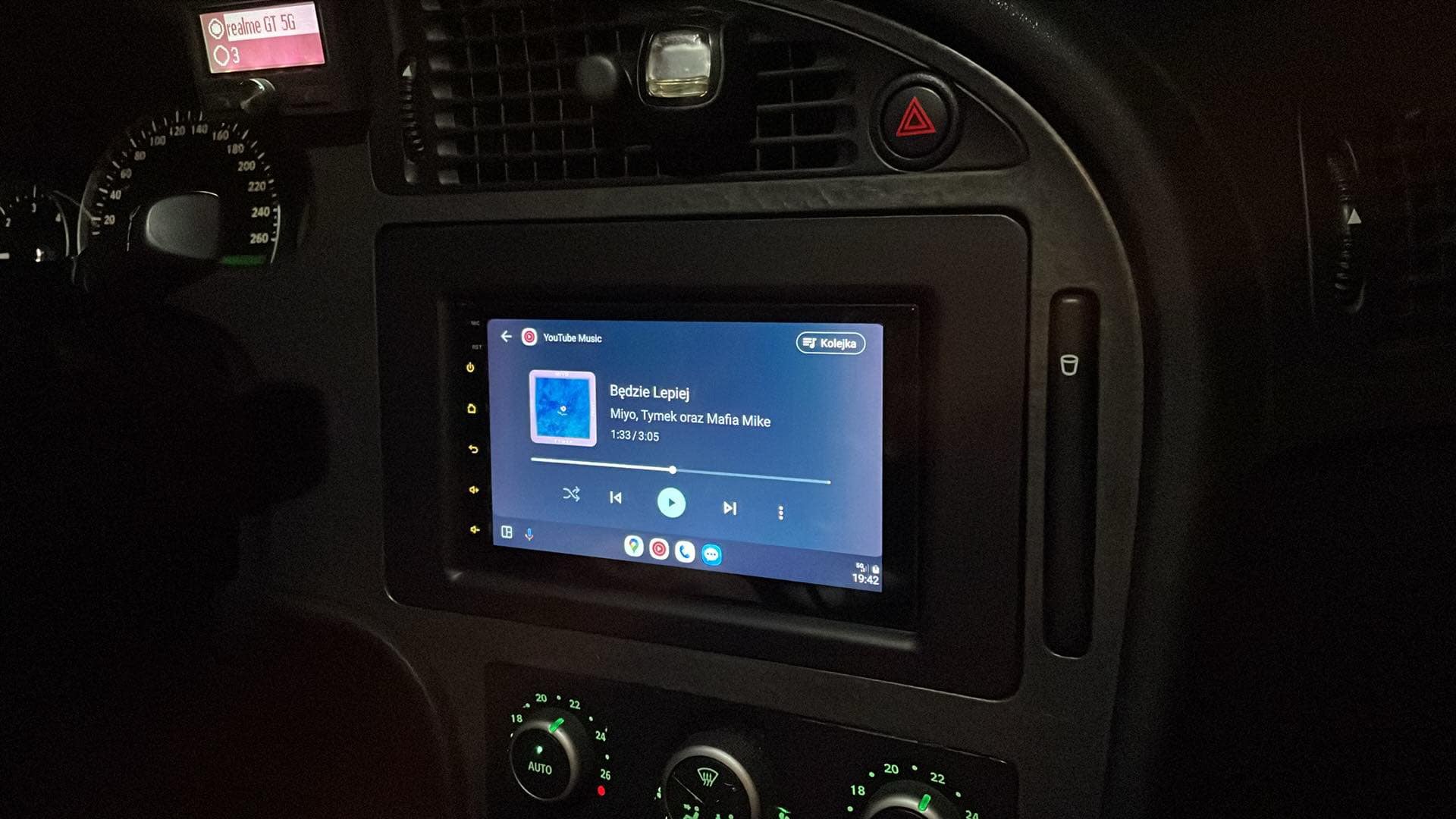 Saab 9-5 OEM-Fit 2DIN Frame for 7” Android Radio (Magnetic Mount)