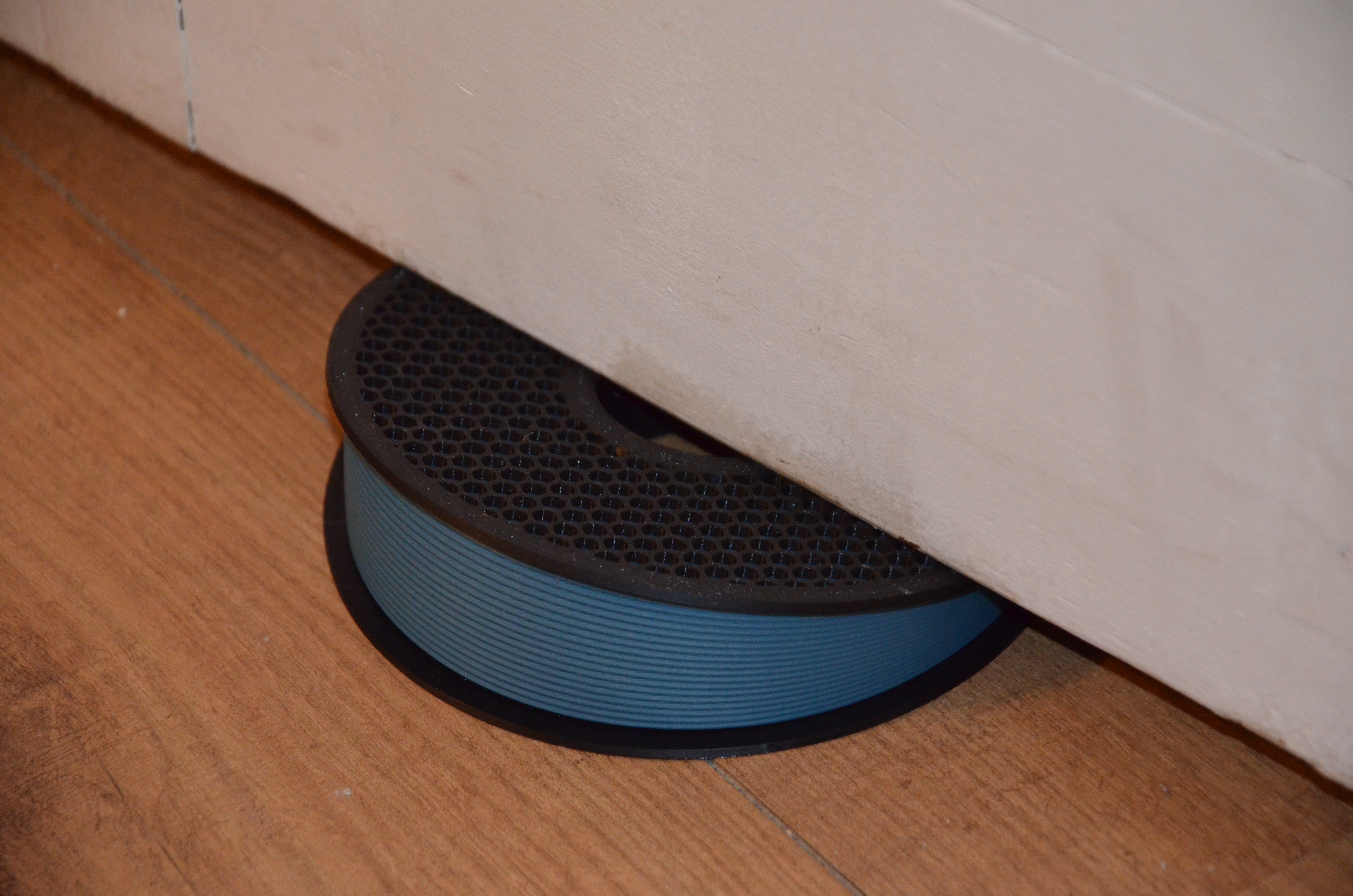 Miniatura 2 do modelo 3D Filament Spool Doorstop