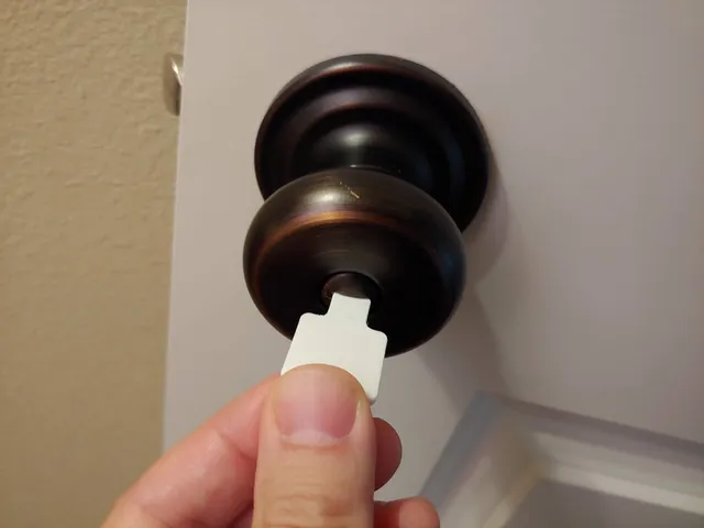 Bathroom Key