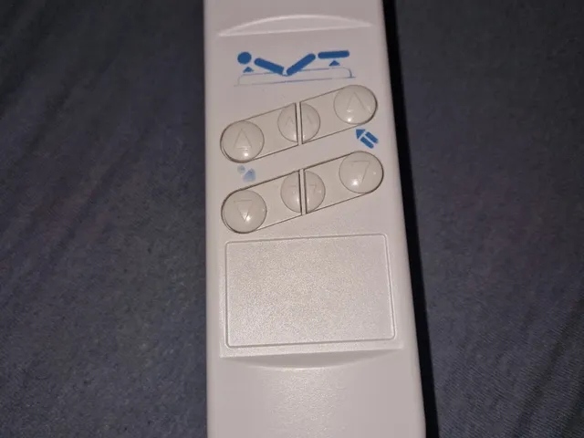 Okin adjustable bed controller holder
