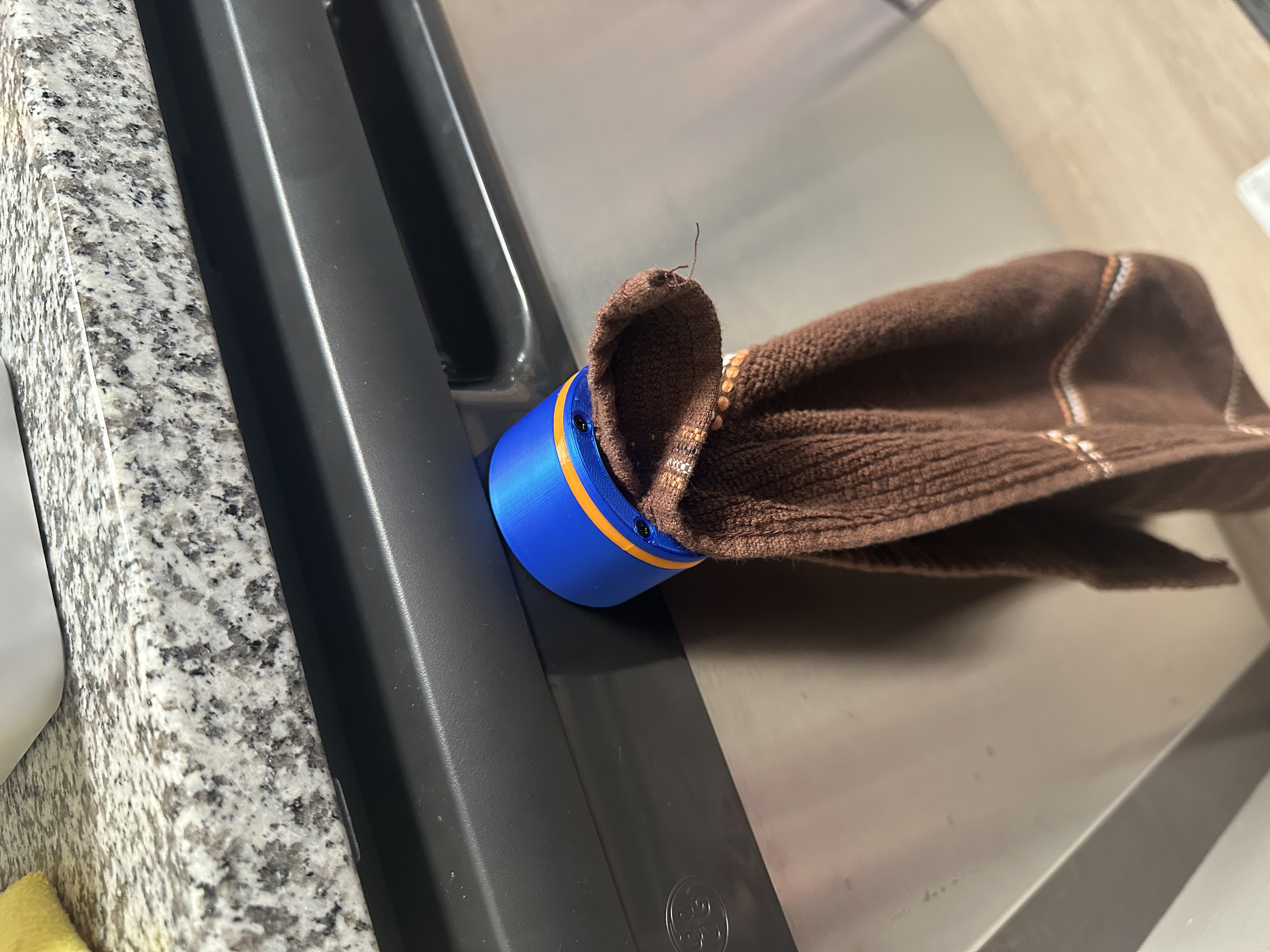Beefier towel holder with no support