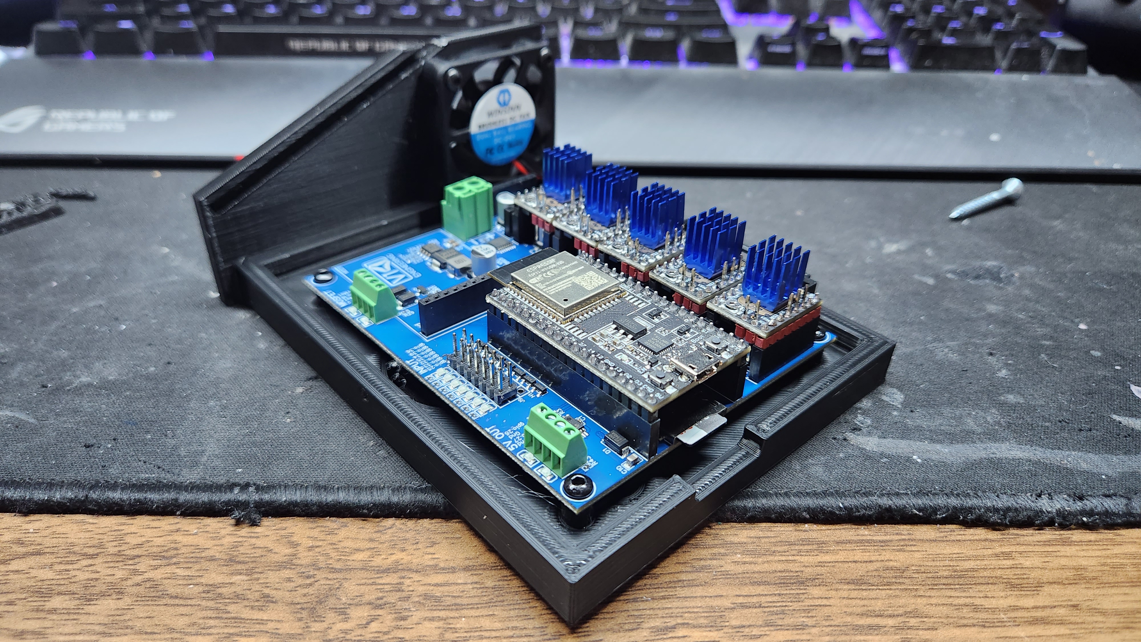 Miniatura 5 do modelo 3D Jackpot CNC Controller Case - MPCNC