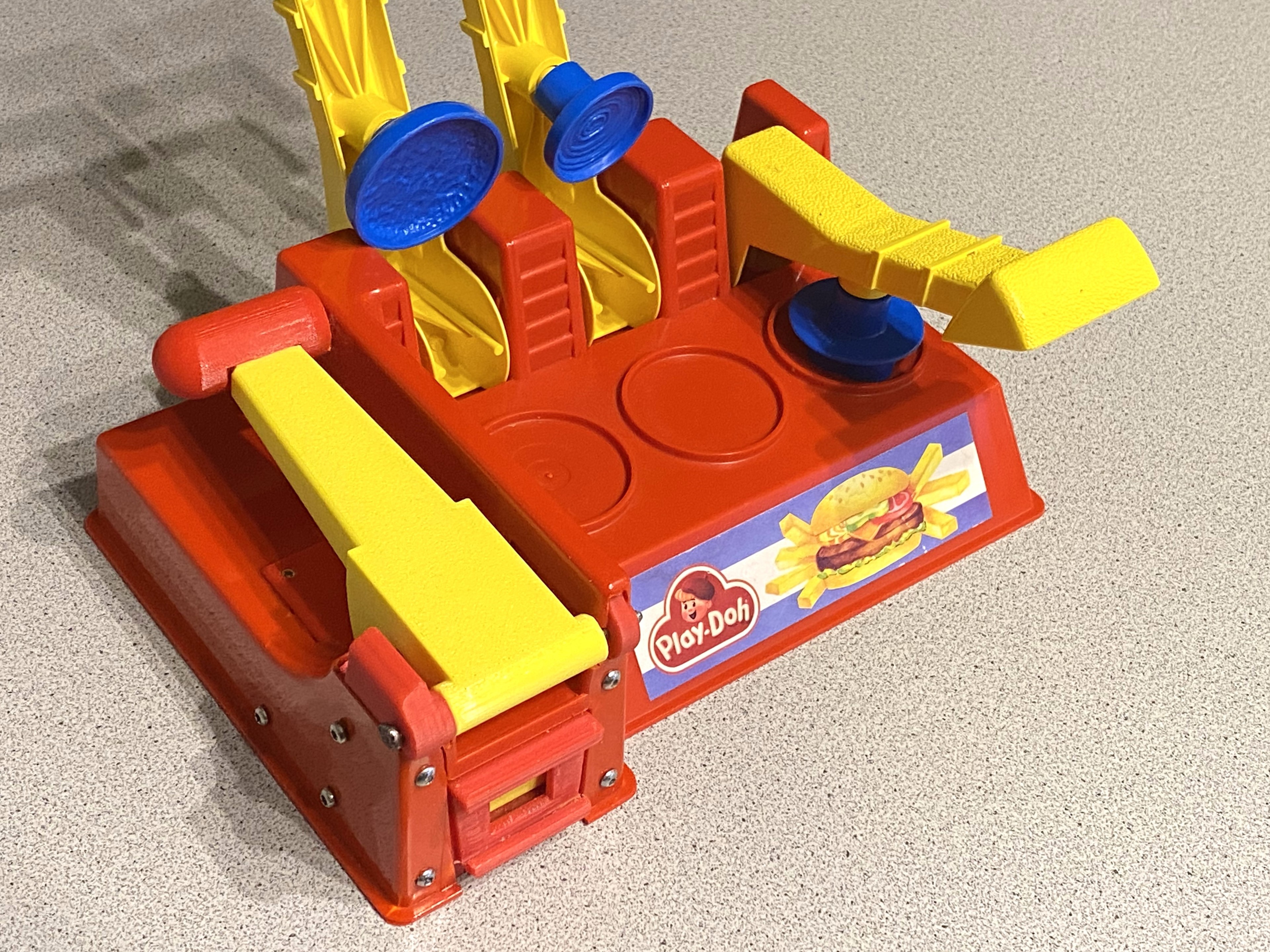 Play-Doh Hamburger Press wrecked after 30 years. Now repaired!