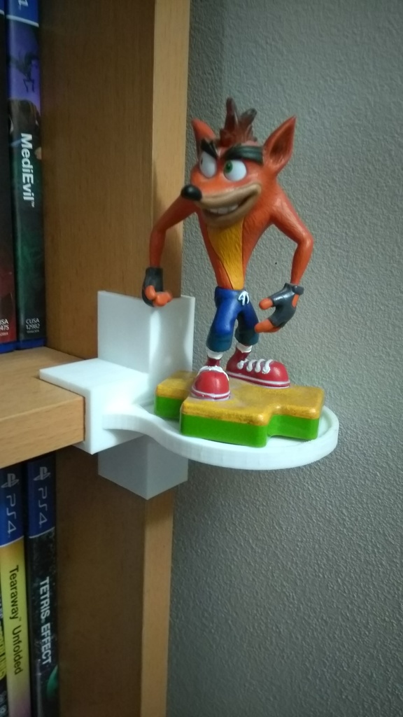 Totaku Shelf Display Stand