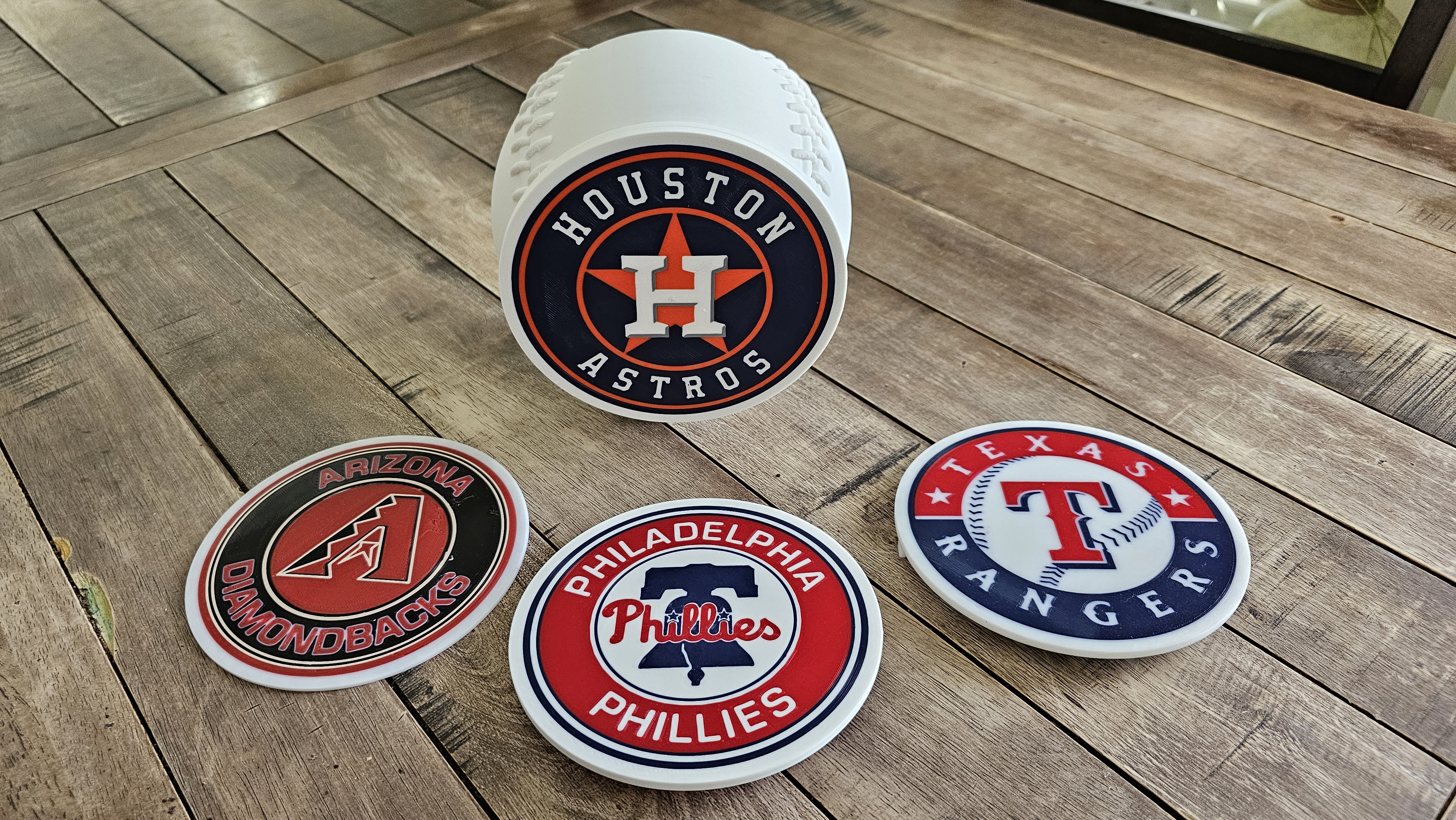 Baseball frame light with team logo panel