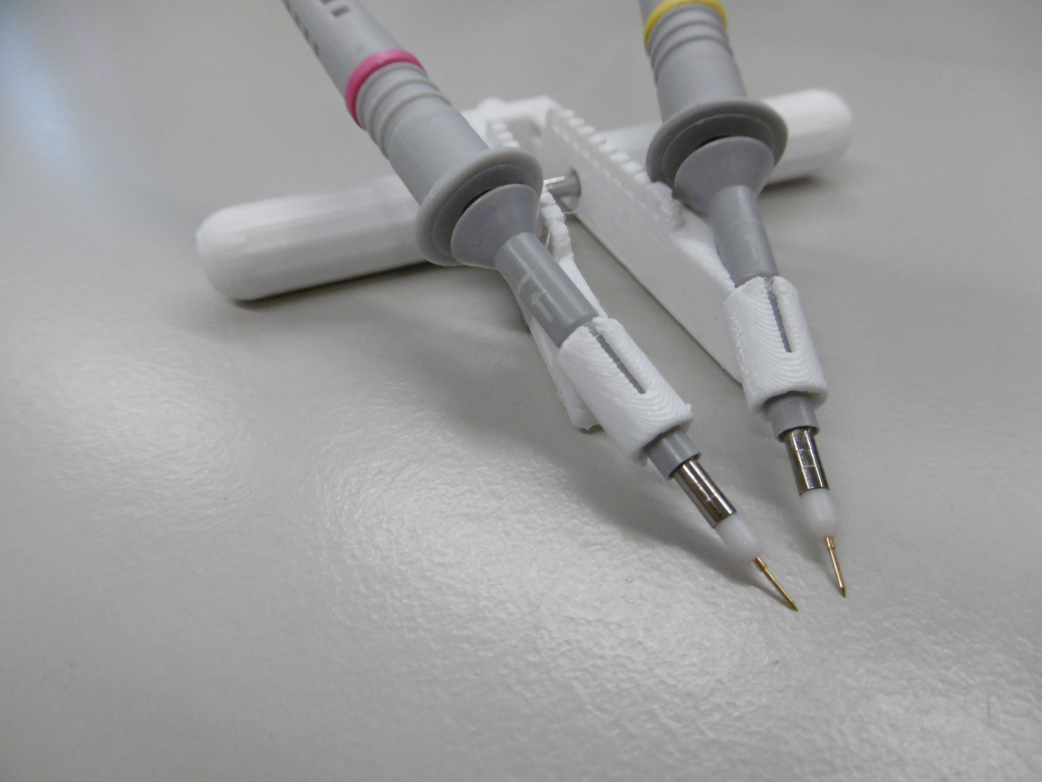 Oscilloscope probe tweezer 4mm