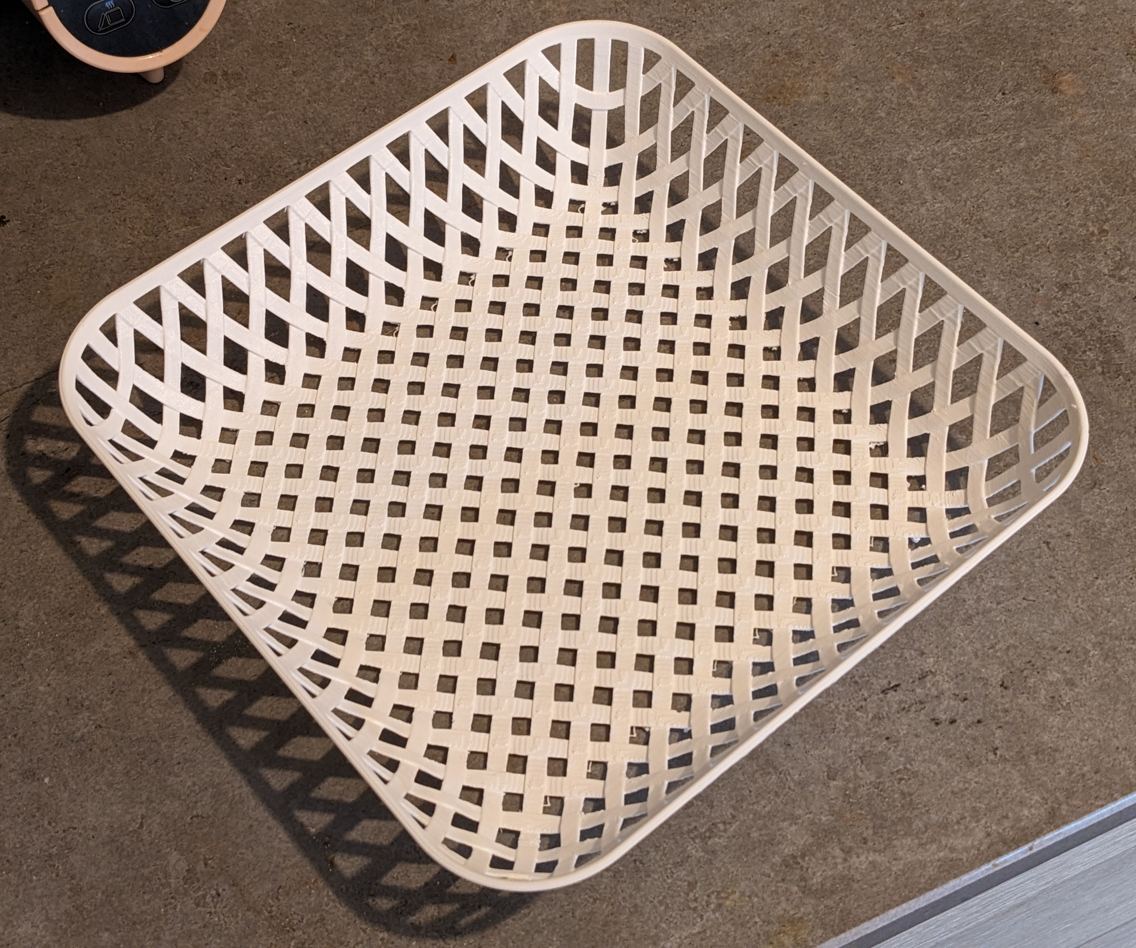 Small basket for keys and stuff