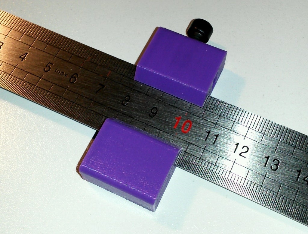 Miniatura 3 do modelo 3D Ruler stop