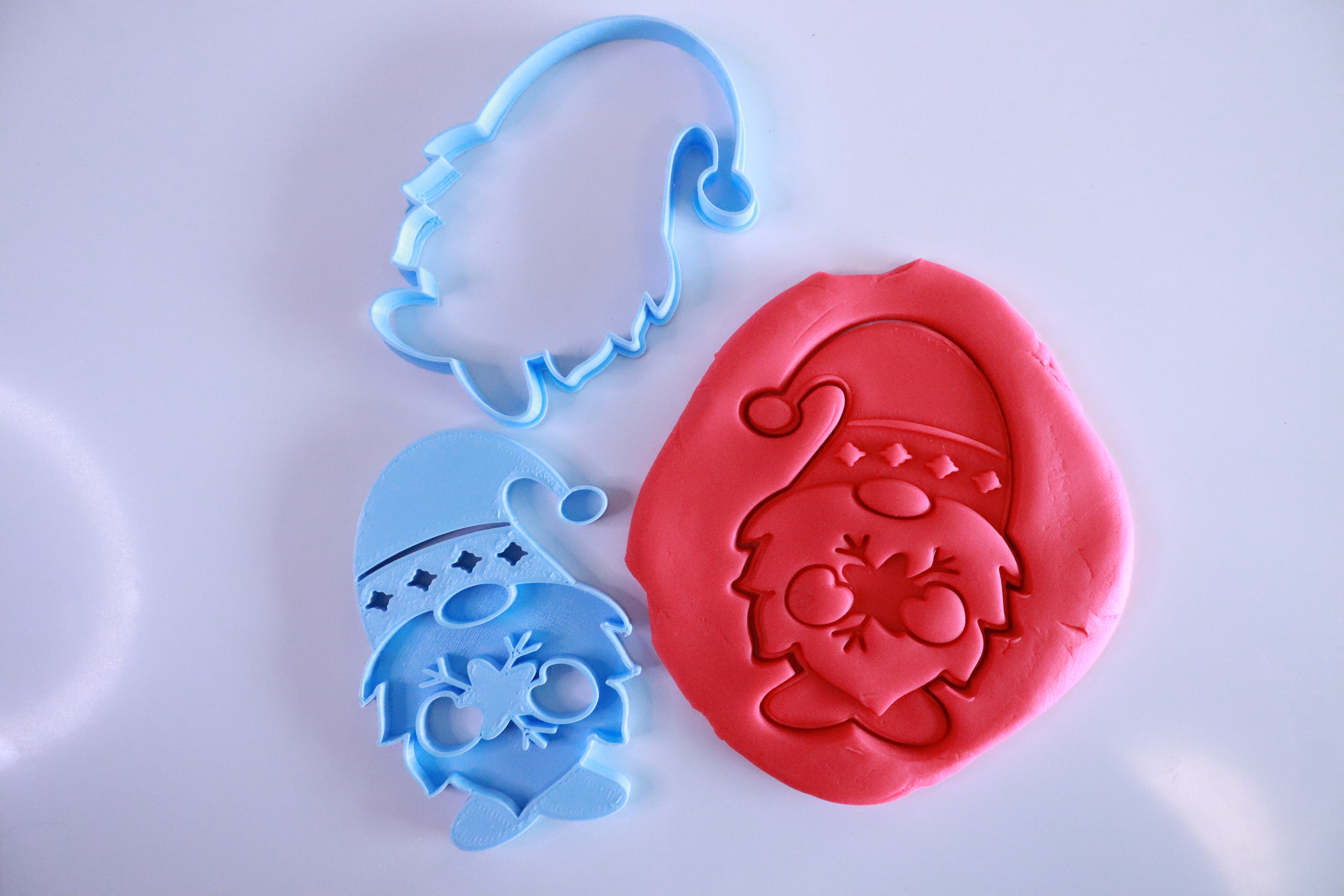 8 Gnomes cookie cutters