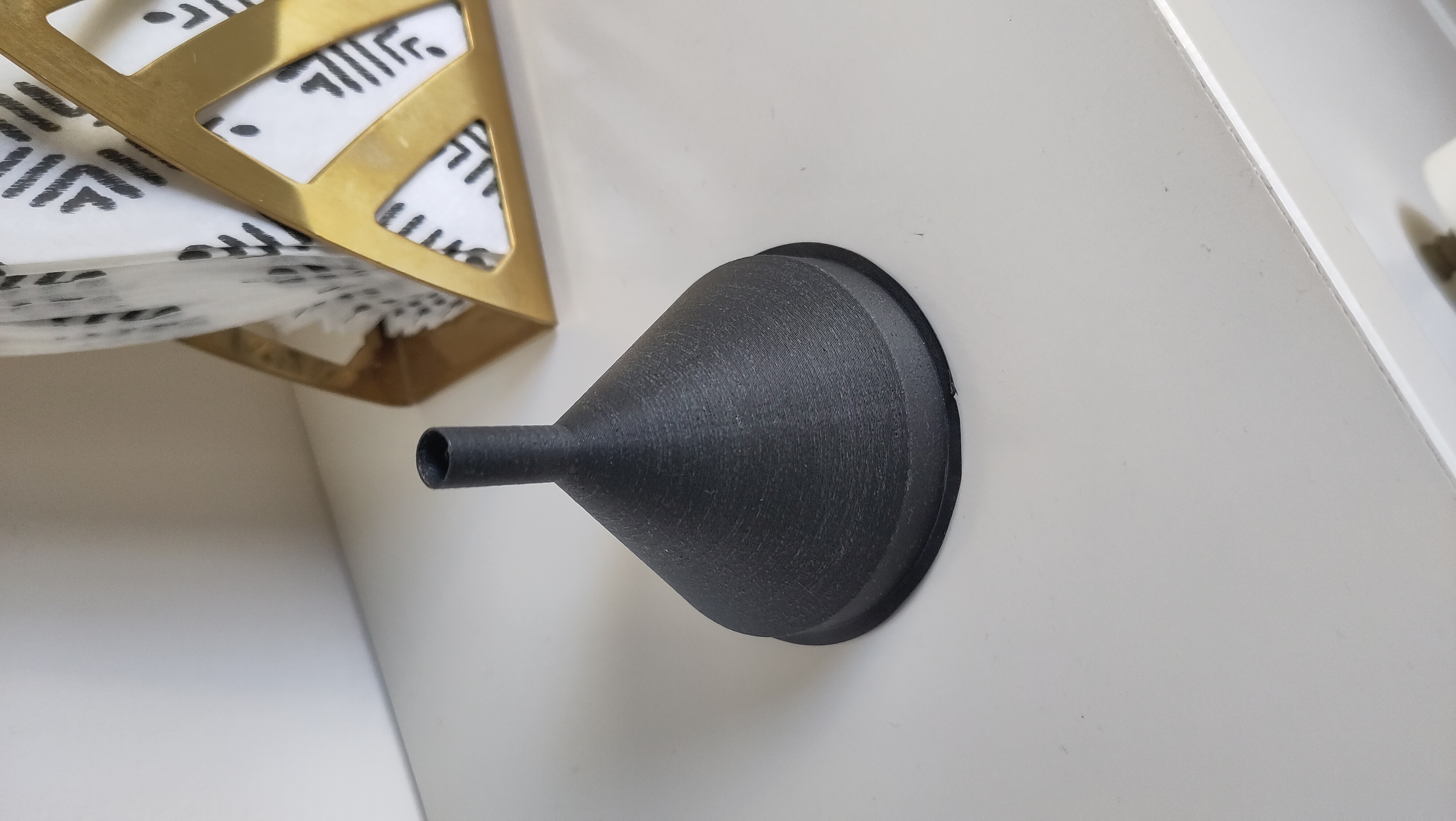 Miniatura 2 do modelo 3D Tiny Funnel - Vase mode