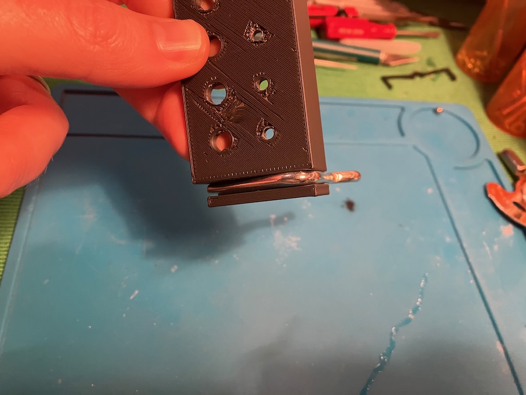 Miniatura 3 do modelo 3D Customizable Peg Board Tool Shelf
