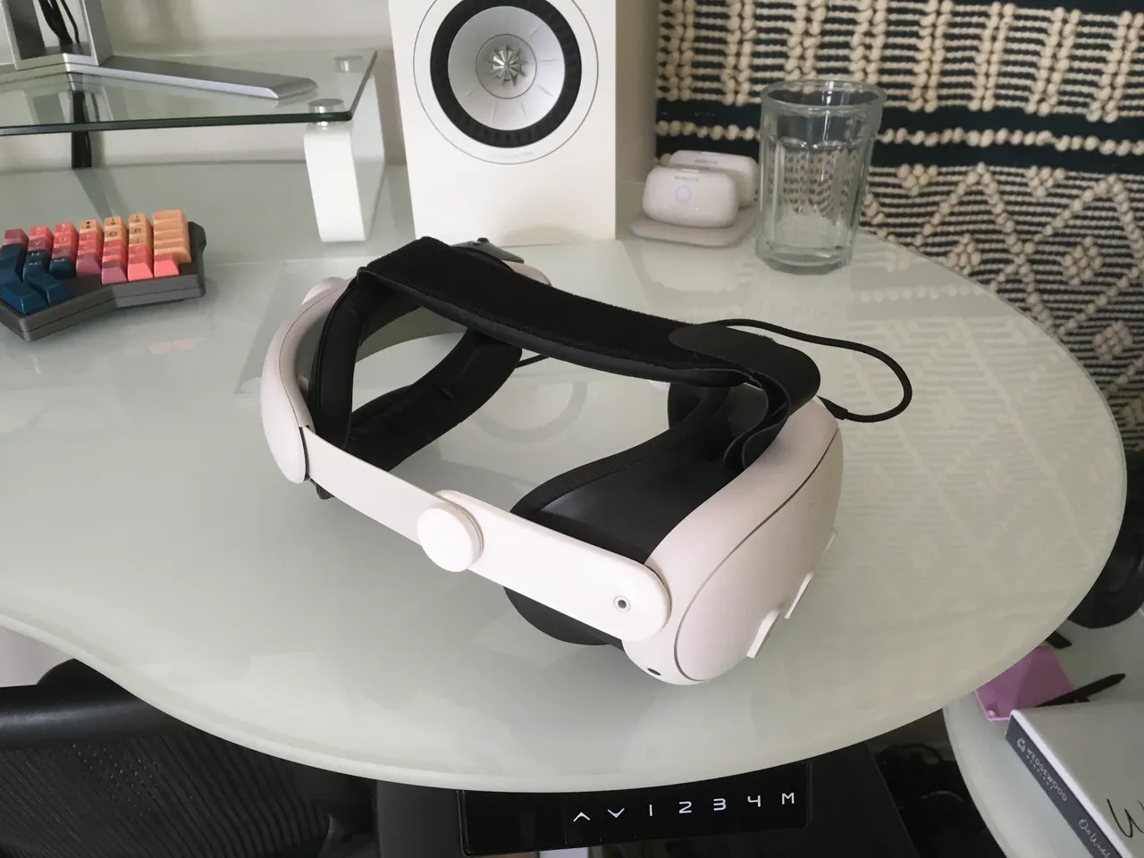 KIWI design Quest 3 Comfort Head Strap Review : r/oculus
