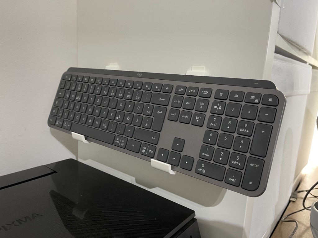 Logitech MX Keys Hanger / Wall Mount / Bracket